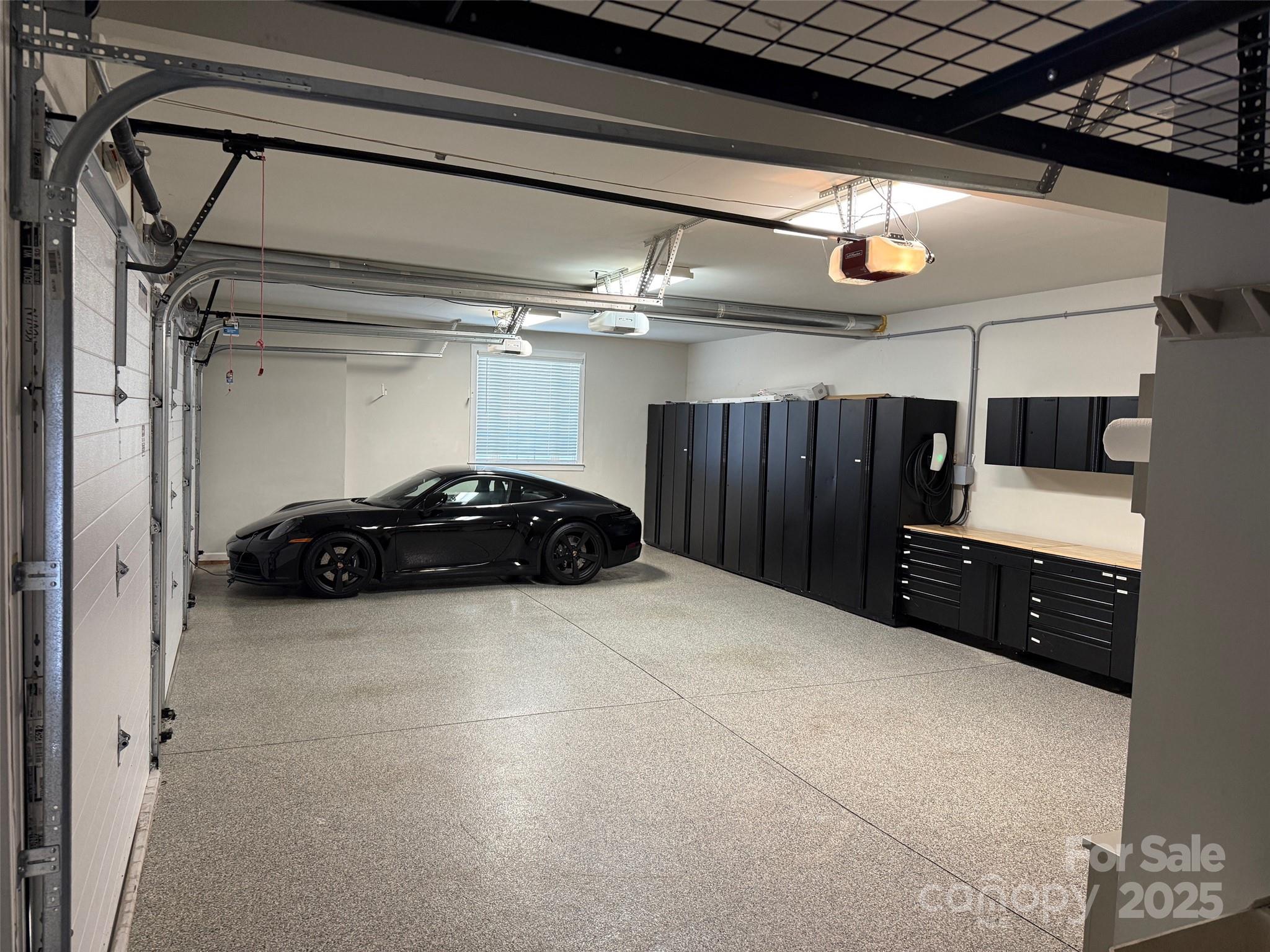 429 Hendon Row Way Property Photo 47