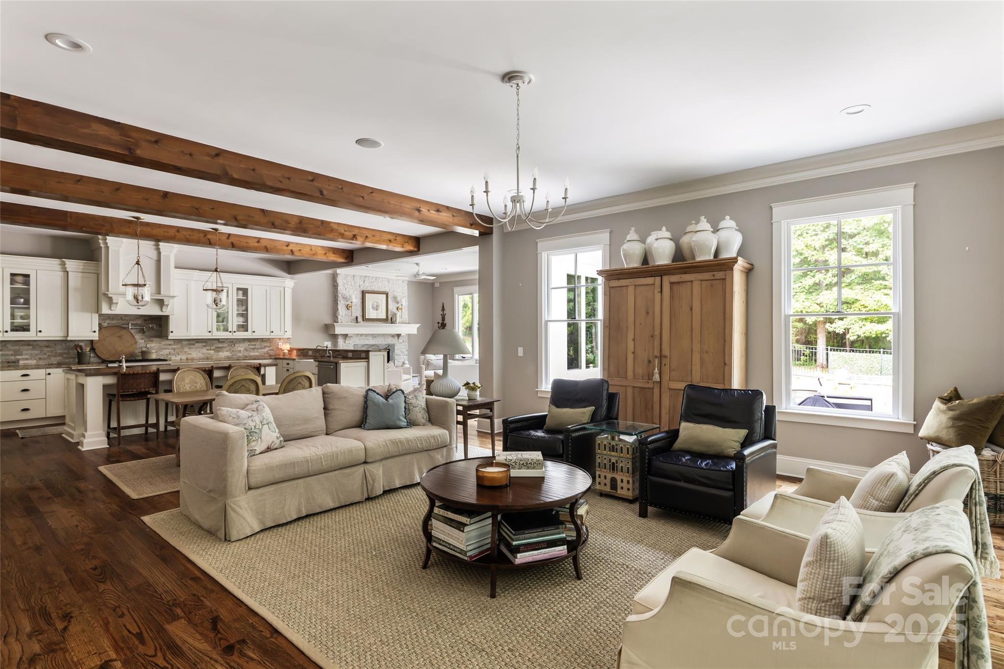 1415 Rosehill Drive Property Photo 9