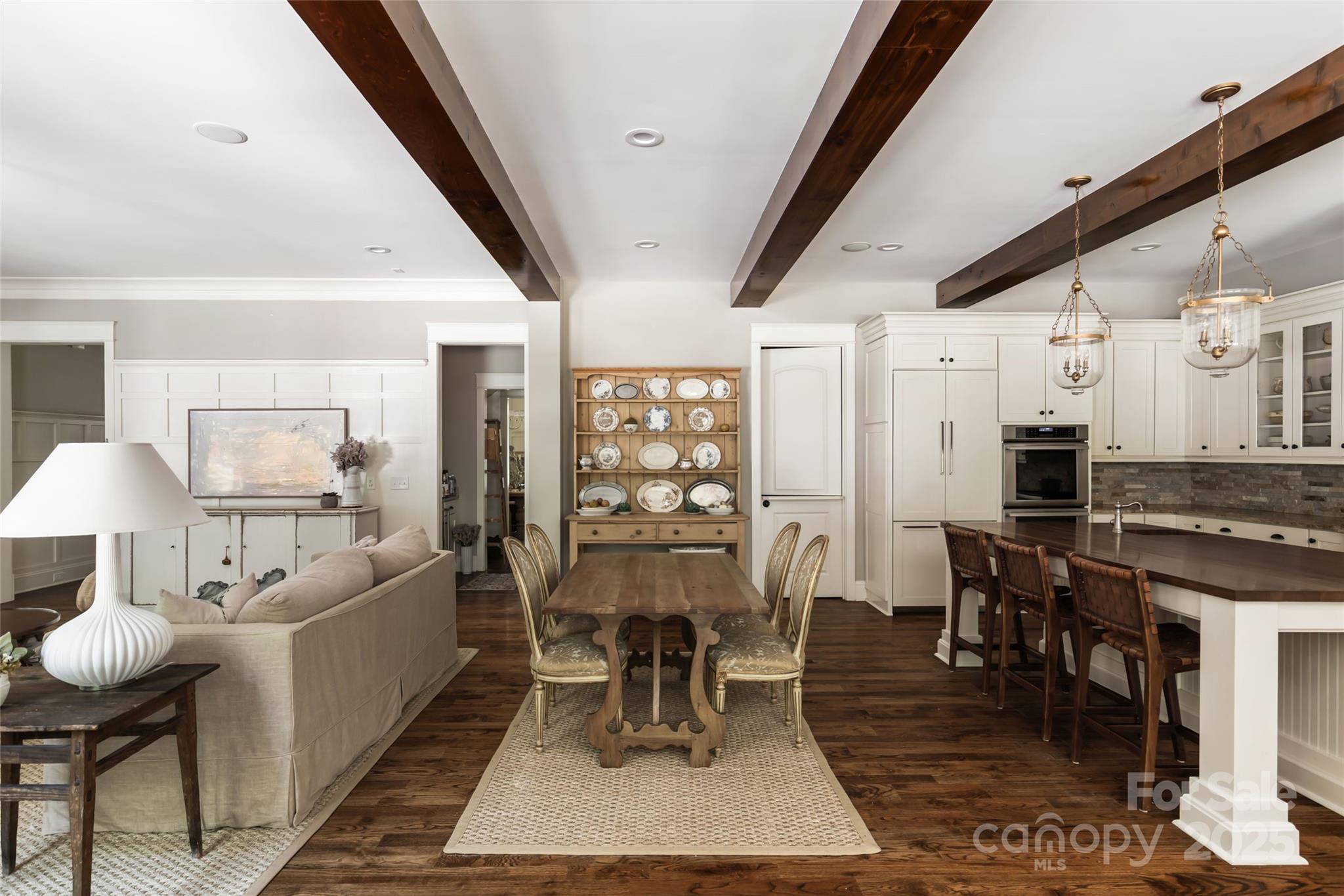 1415 Rosehill Drive Property Photo 12