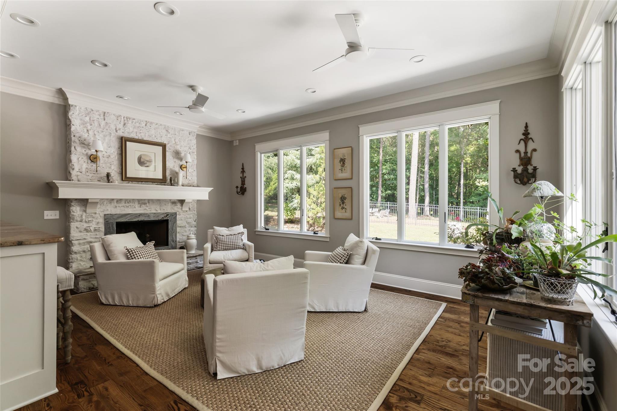 1415 Rosehill Drive Property Photo 19