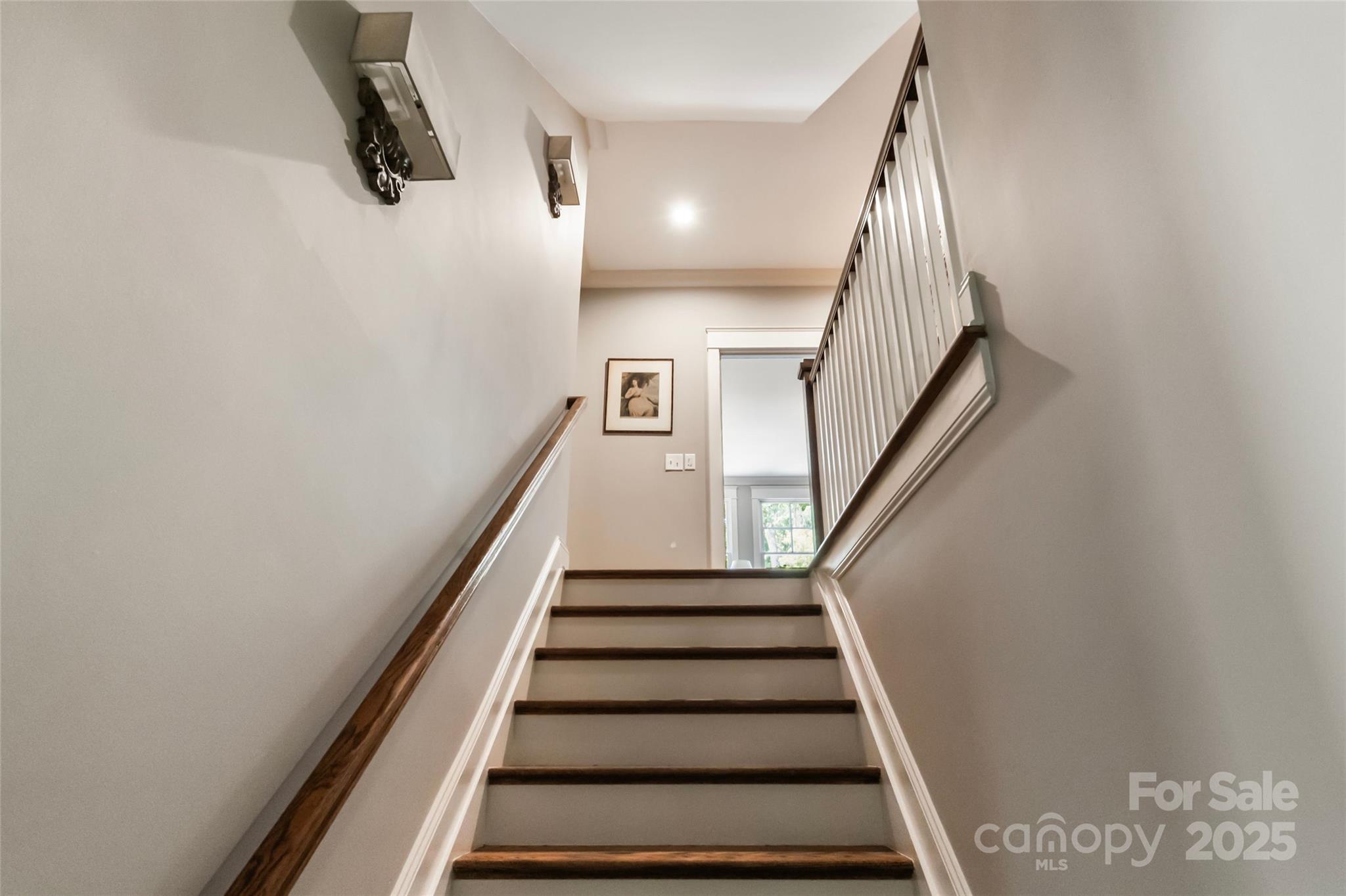 1415 Rosehill Drive Property Photo 25