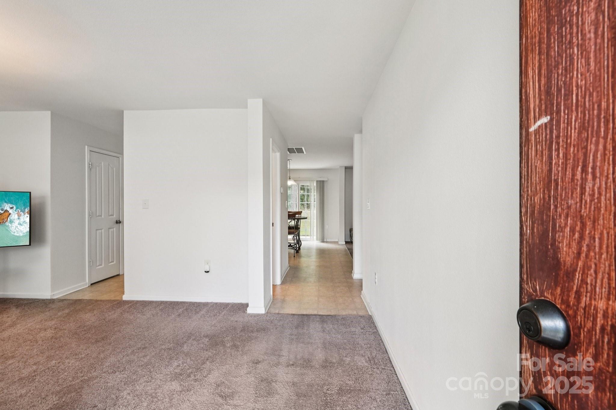 2289 Reid Pointe Avenue Property Photo 4