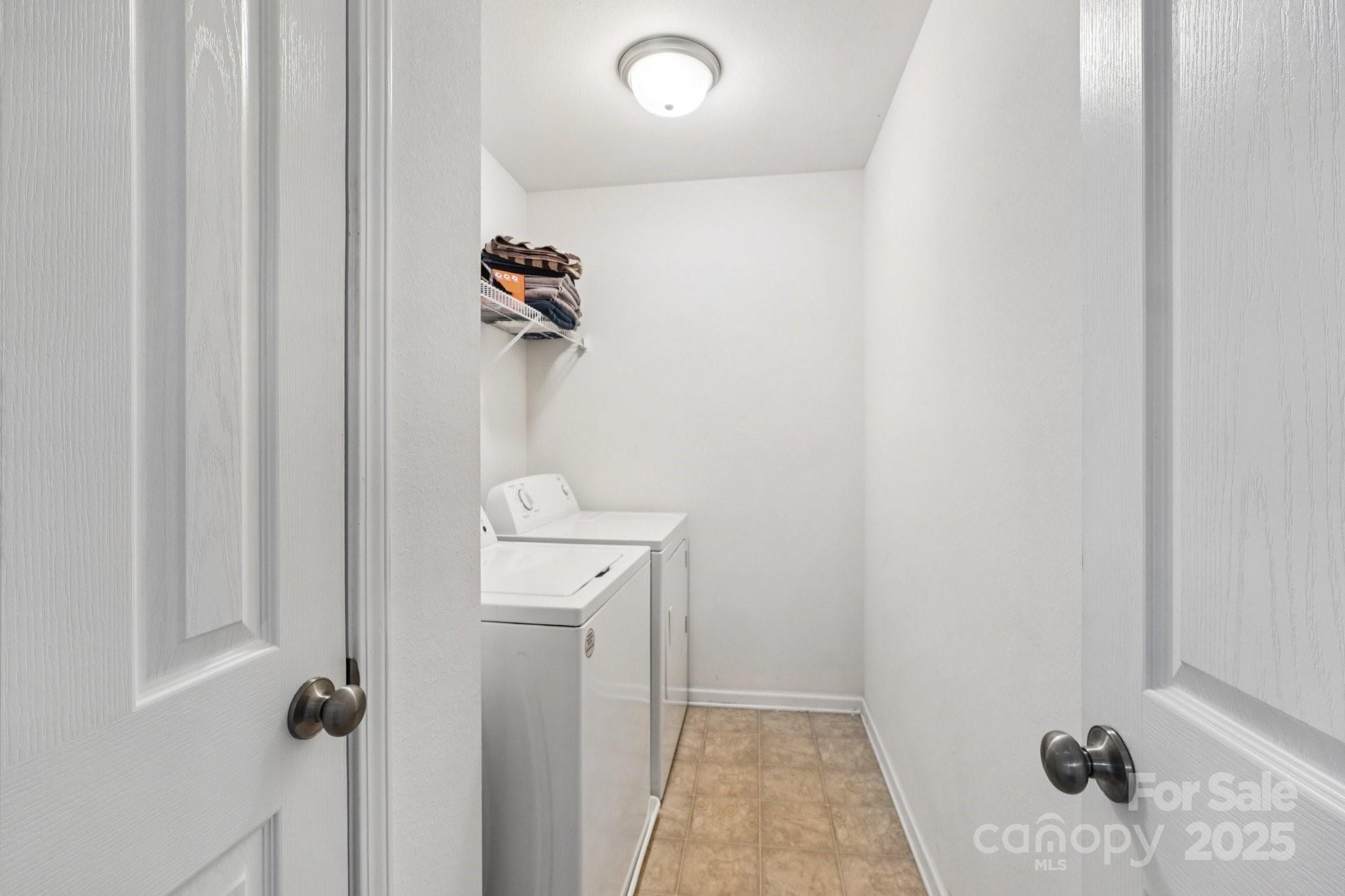 2289 Reid Pointe Avenue Property Photo 27