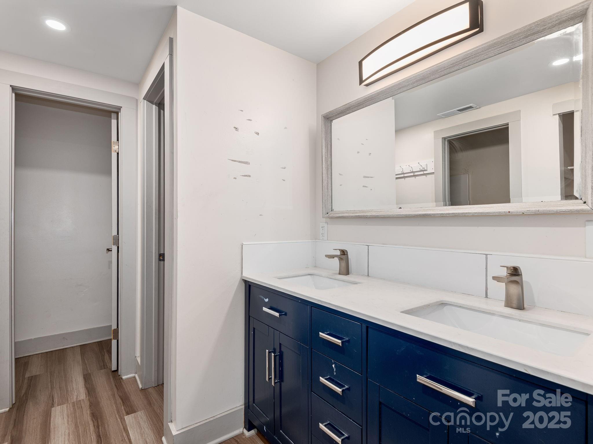 447 Lily Pad Lane Property Photo 11