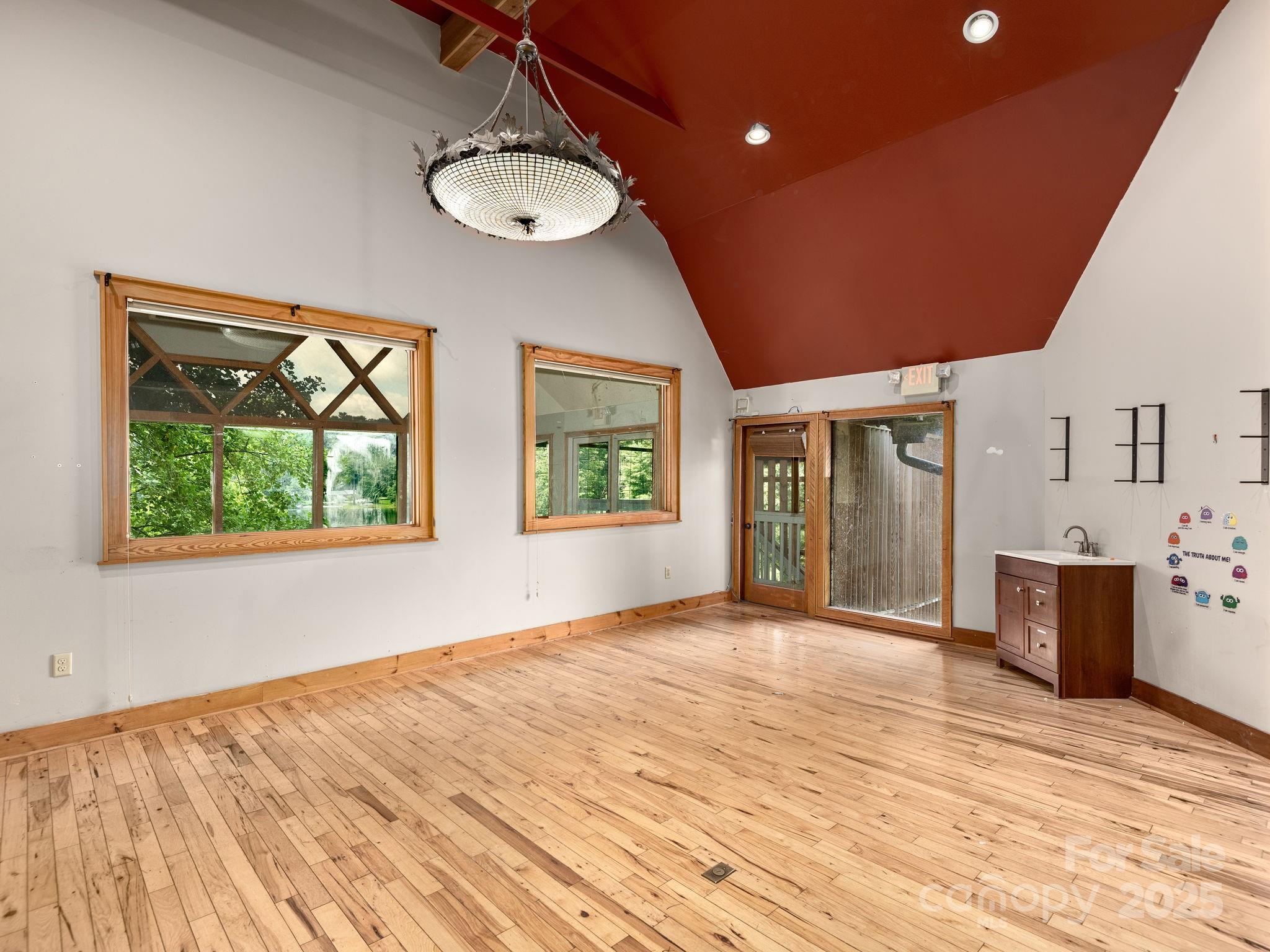 447 Lily Pad Lane Property Photo 19