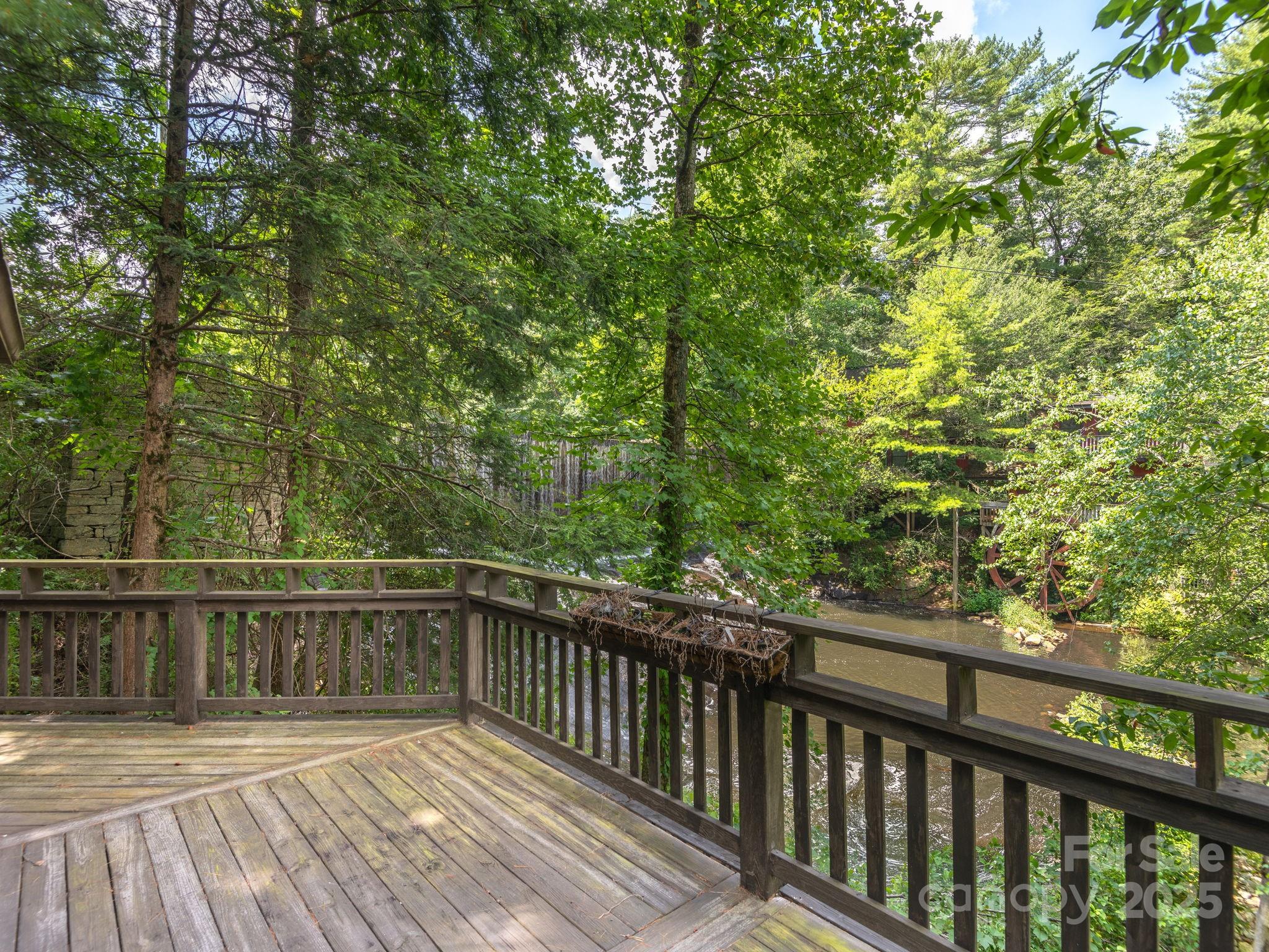 447 Lily Pad Lane Property Photo 37