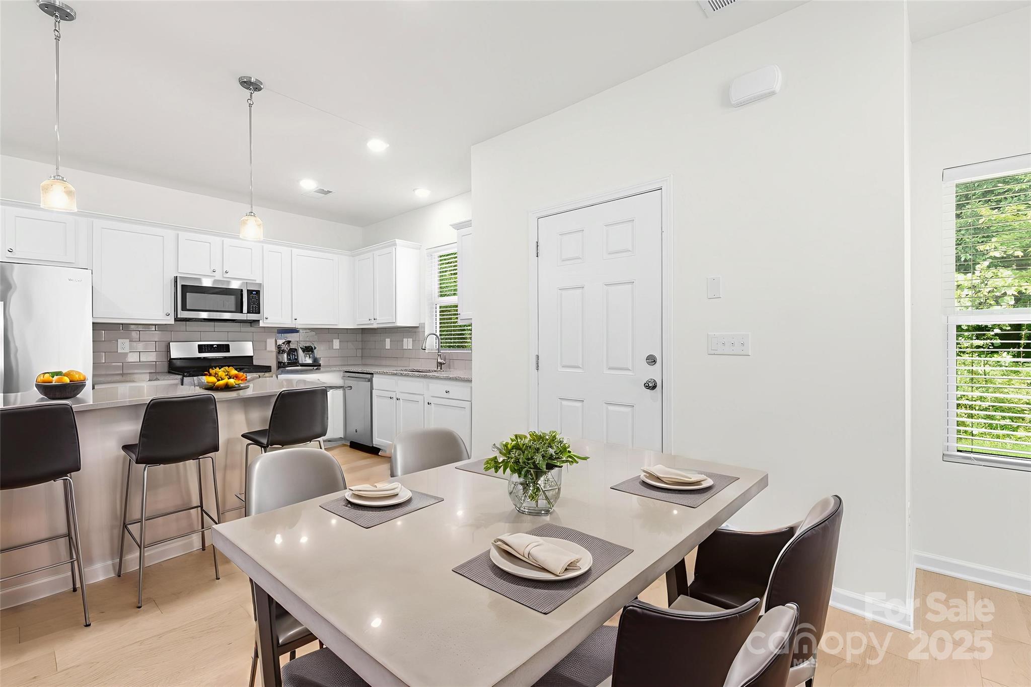 254 Quinn Road 15 Property Photo 4