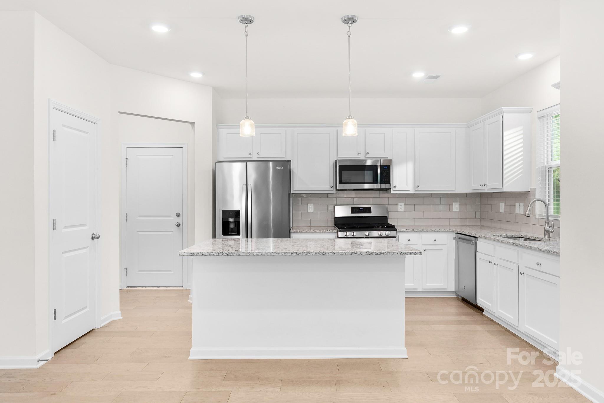 254 Quinn Road 15 Property Photo 11