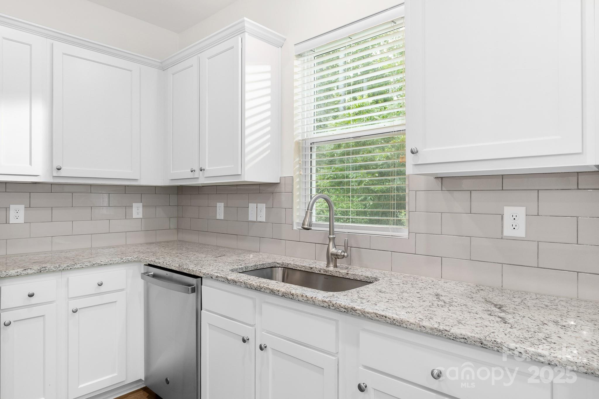 254 Quinn Road 15 Property Photo 13