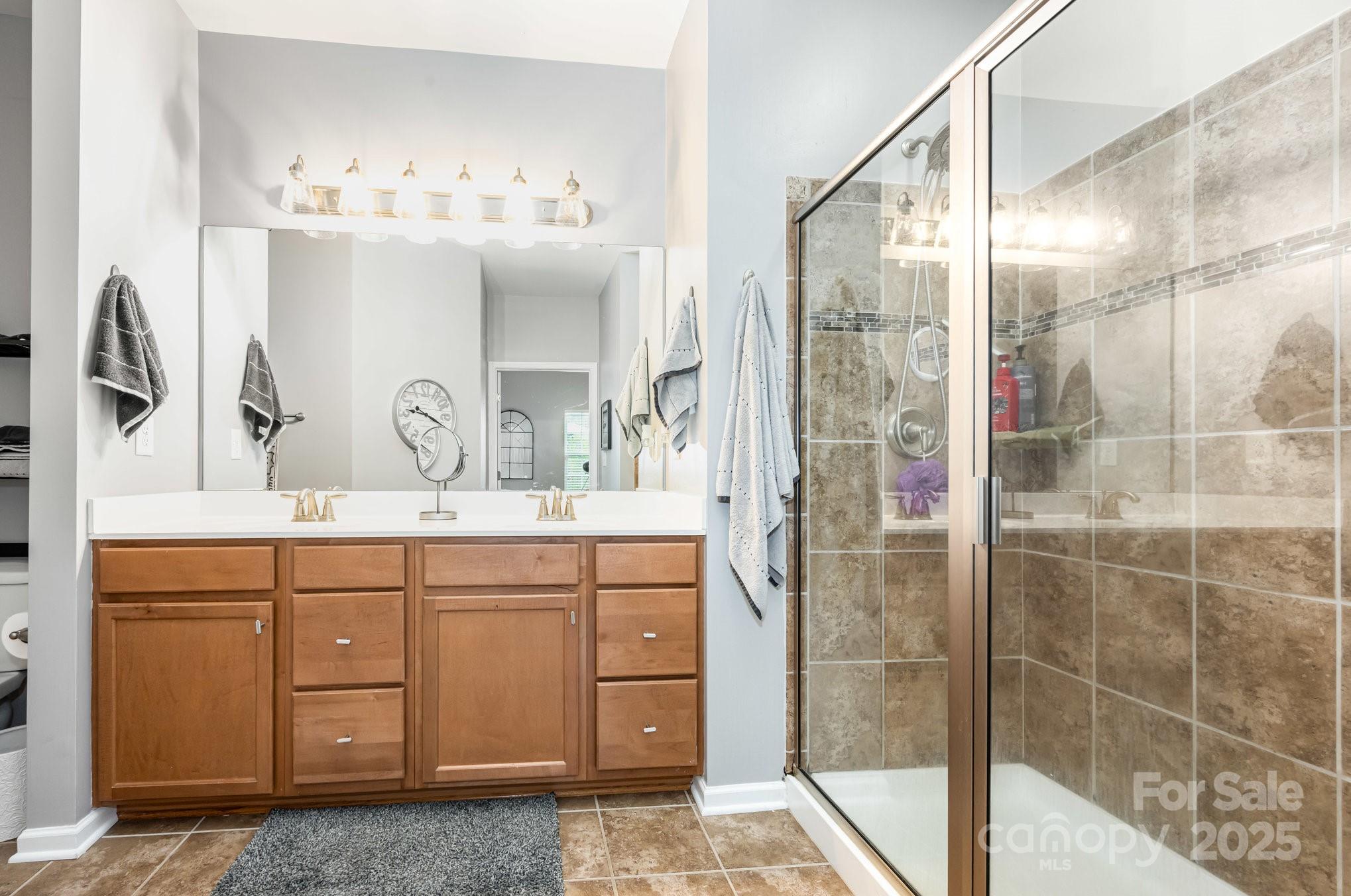 209 Chartwell Lane Property Photo 18