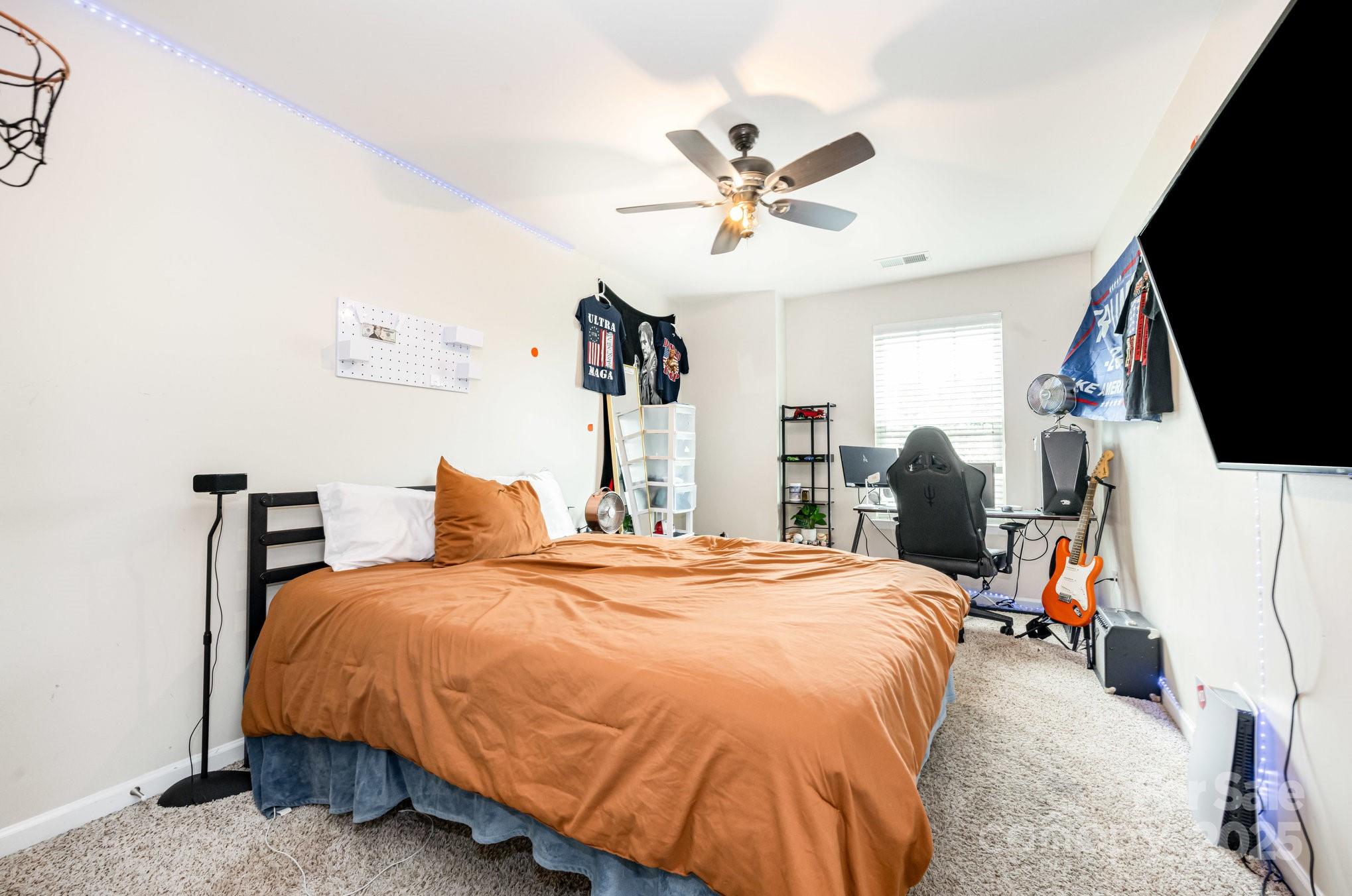 209 Chartwell Lane Property Photo 20