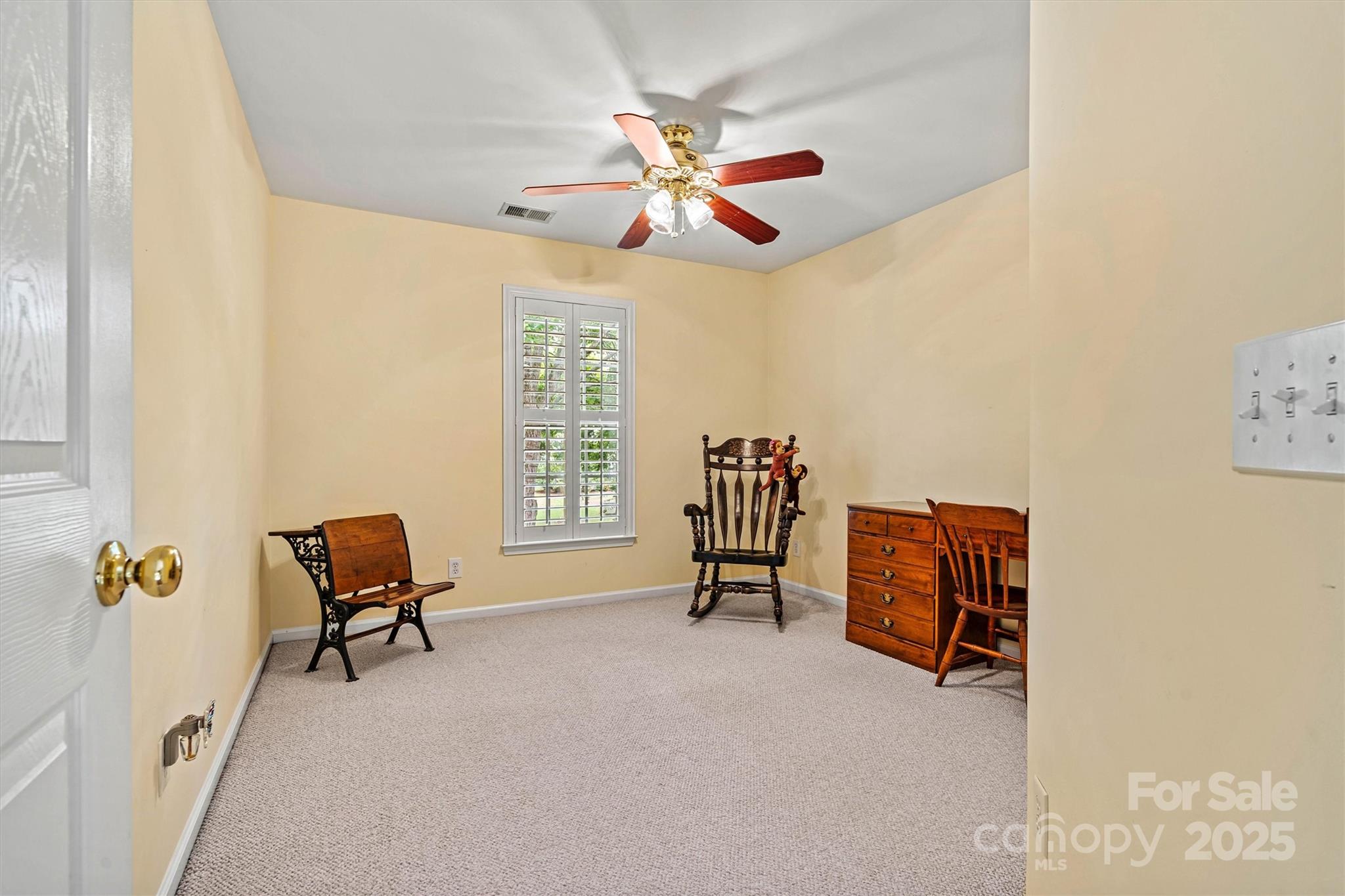 13512 Northbourne Road Property Photo 35