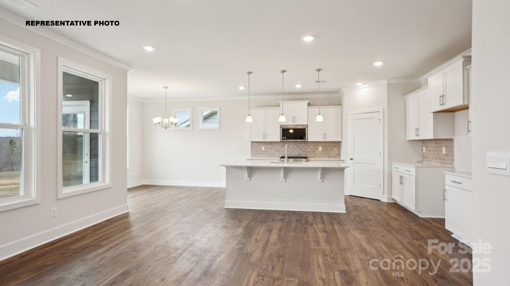 2069 Skyhawk Drive Property Photo 7