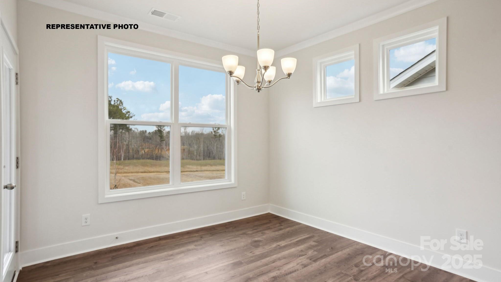 2069 Skyhawk Drive Property Photo 9