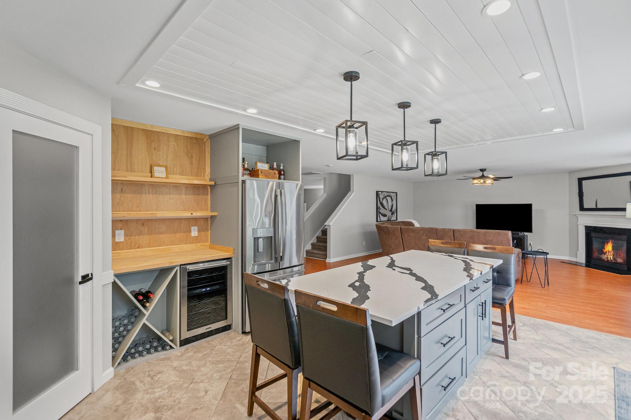 3902 Larkhaven Village Drive Property Photo 15