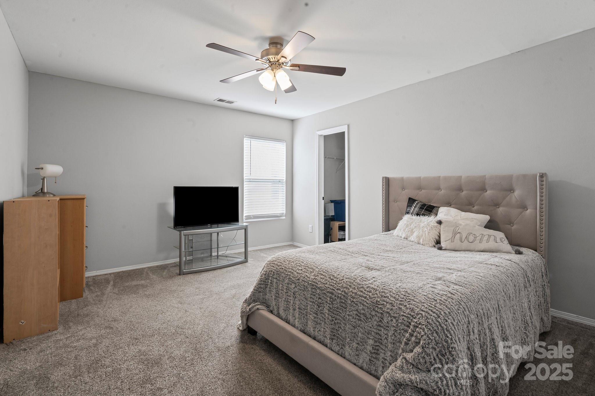 3902 Larkhaven Village Drive Property Photo 22