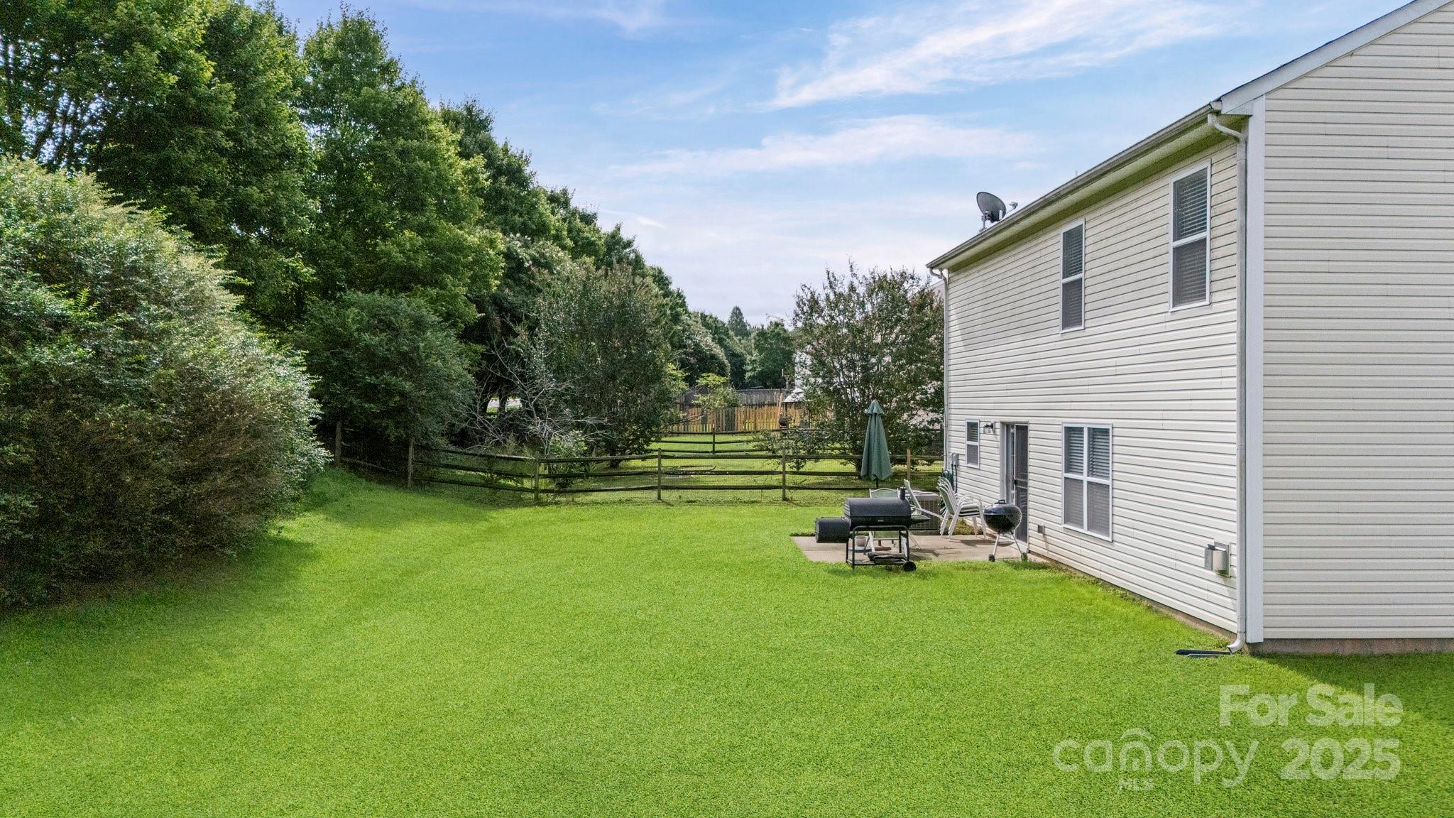 3902 Larkhaven Village Drive Property Photo 39