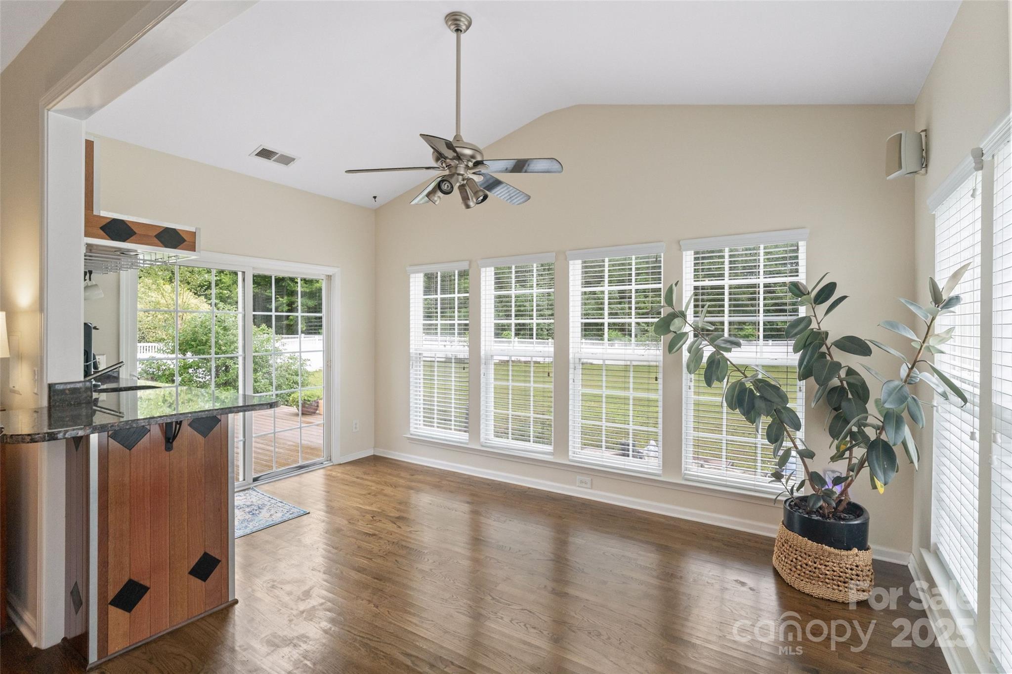 2676 Sunberry Lane Property Photo 13