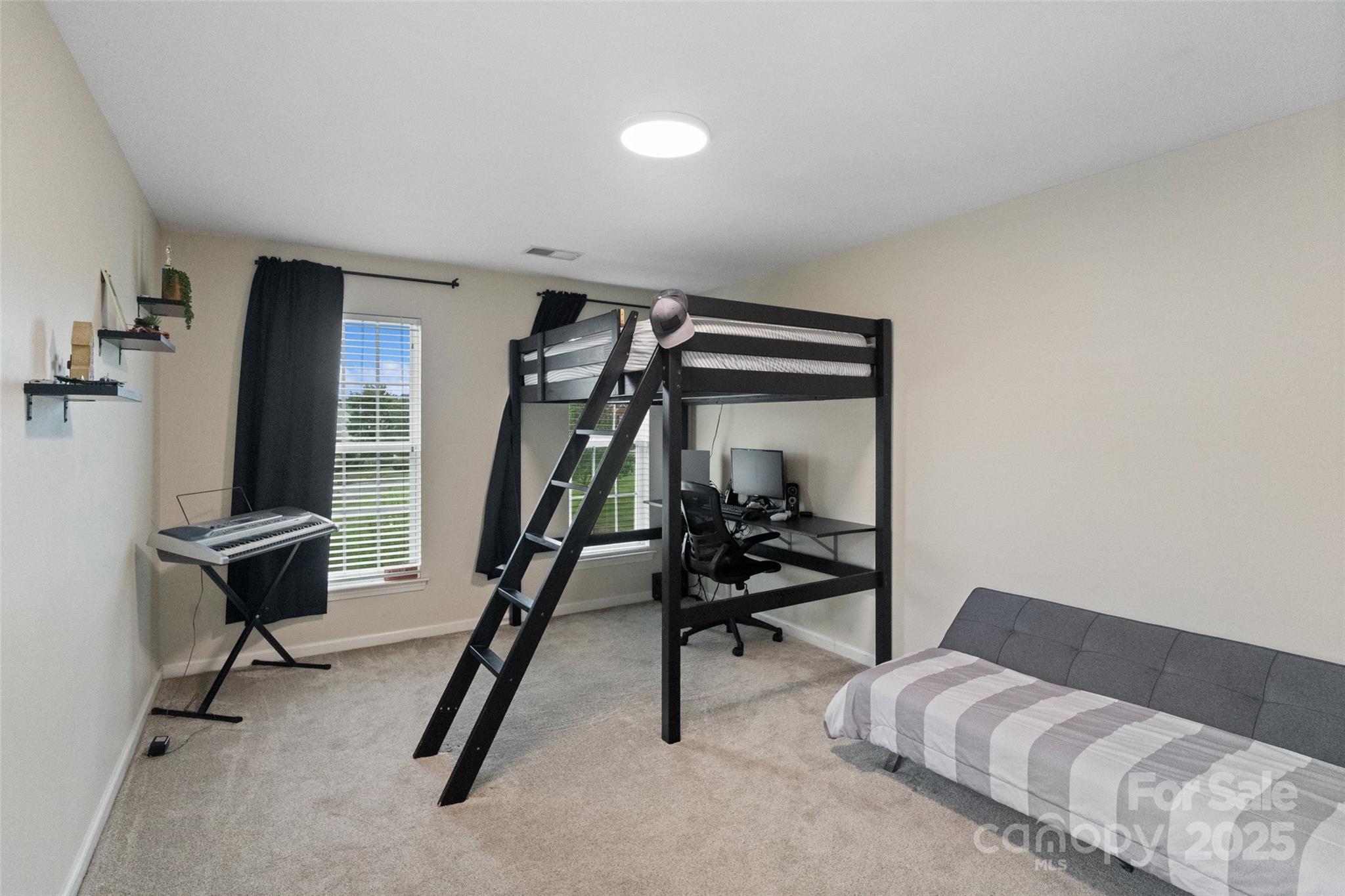 2676 Sunberry Lane Property Photo 25