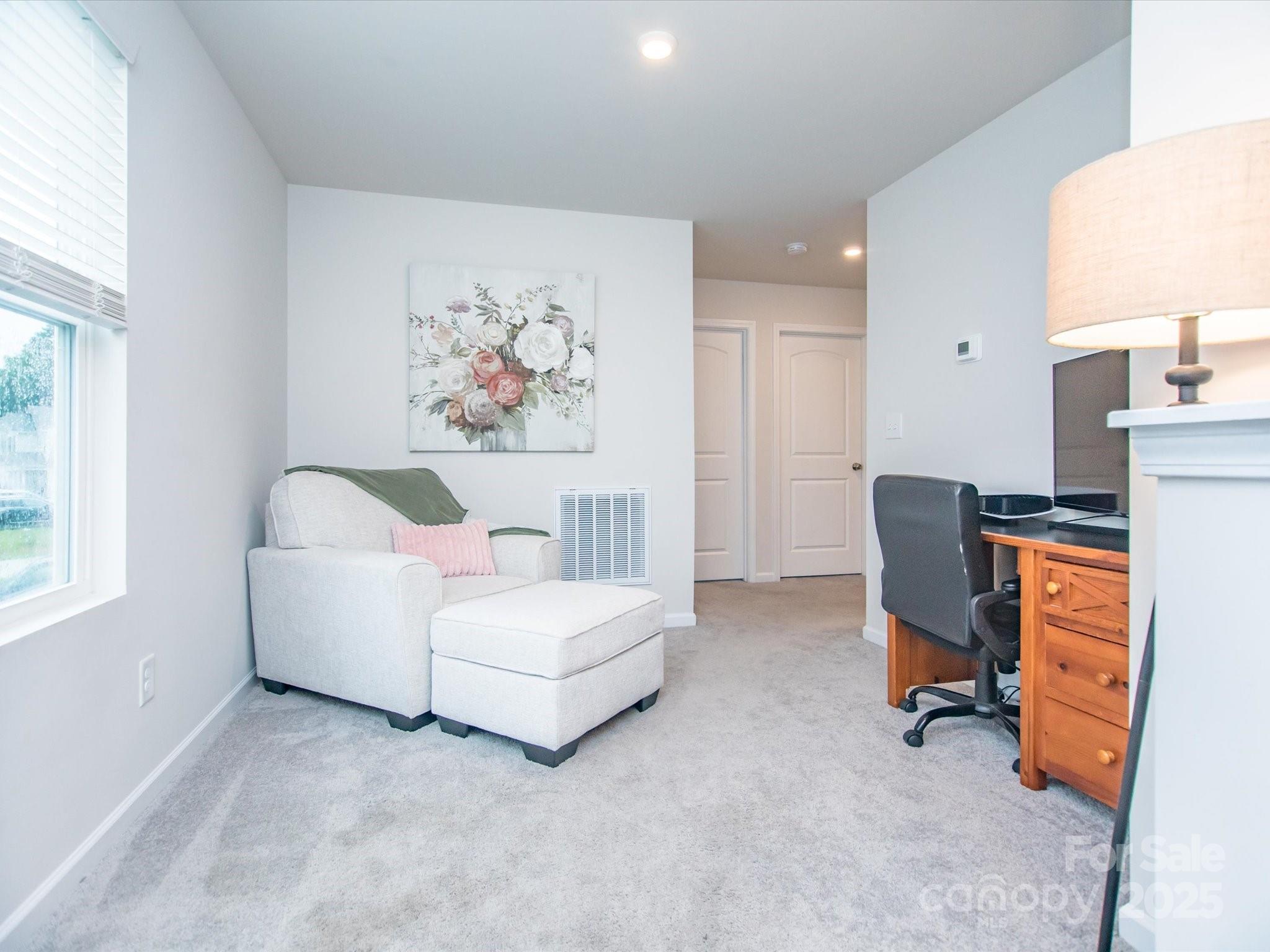 2424 Cranberry Way Property Photo 15