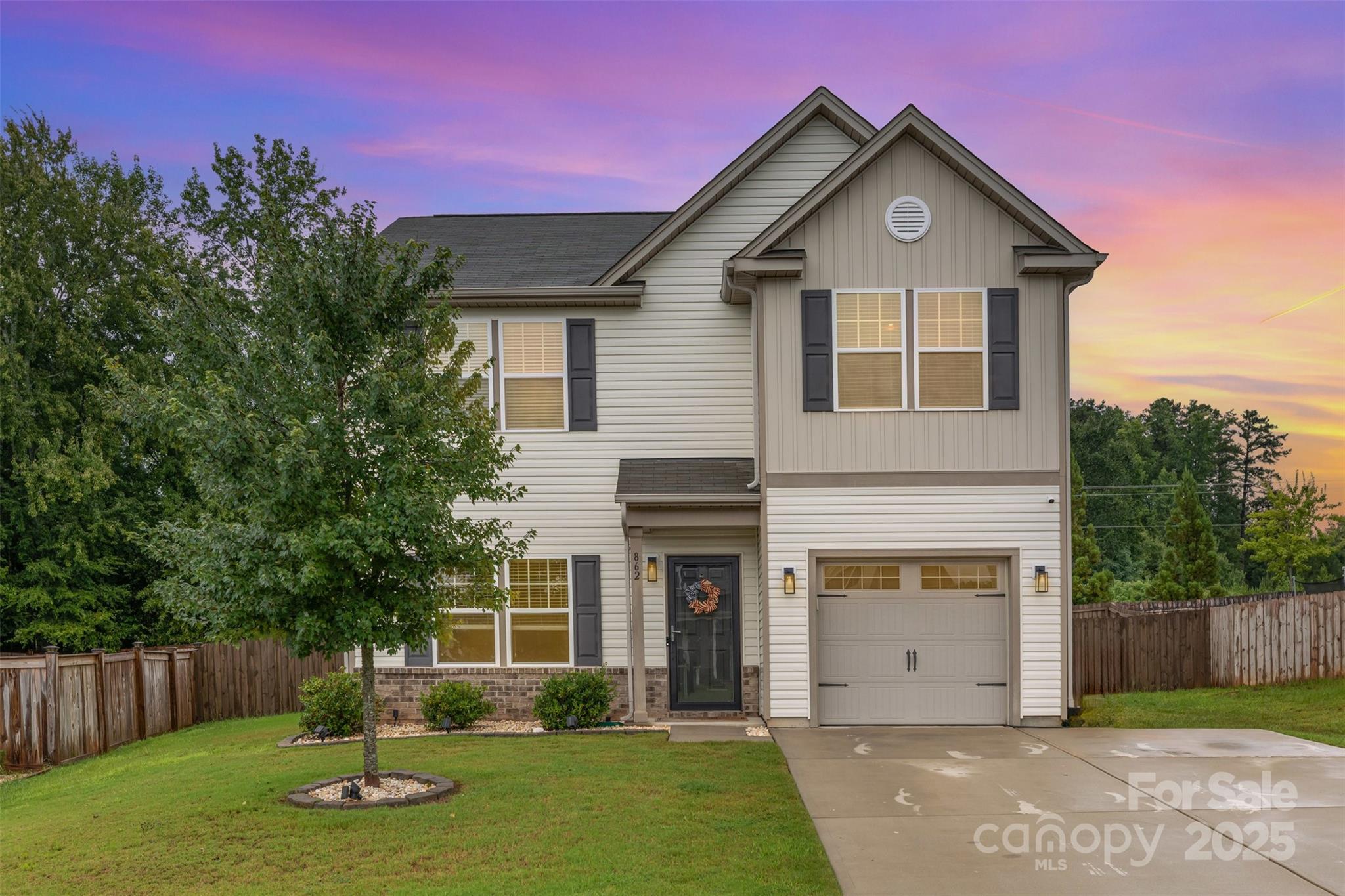 862 Georgia Oak Lane Property Photo 1