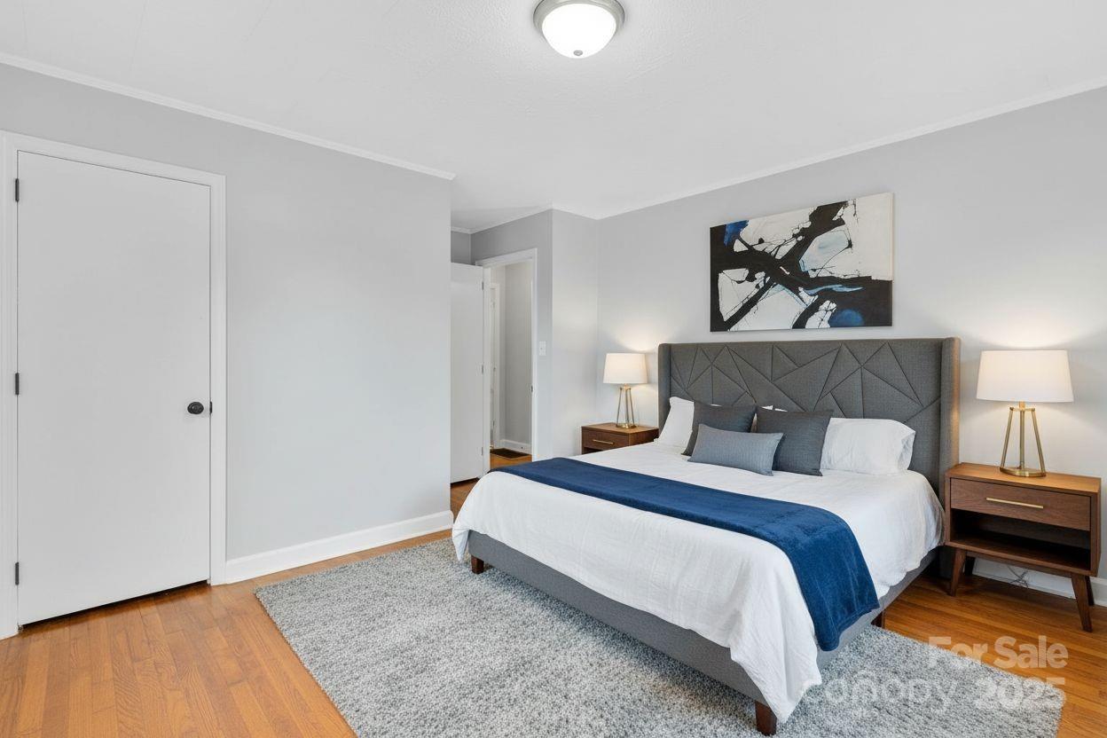 1095 Elm Circle Property Photo 16