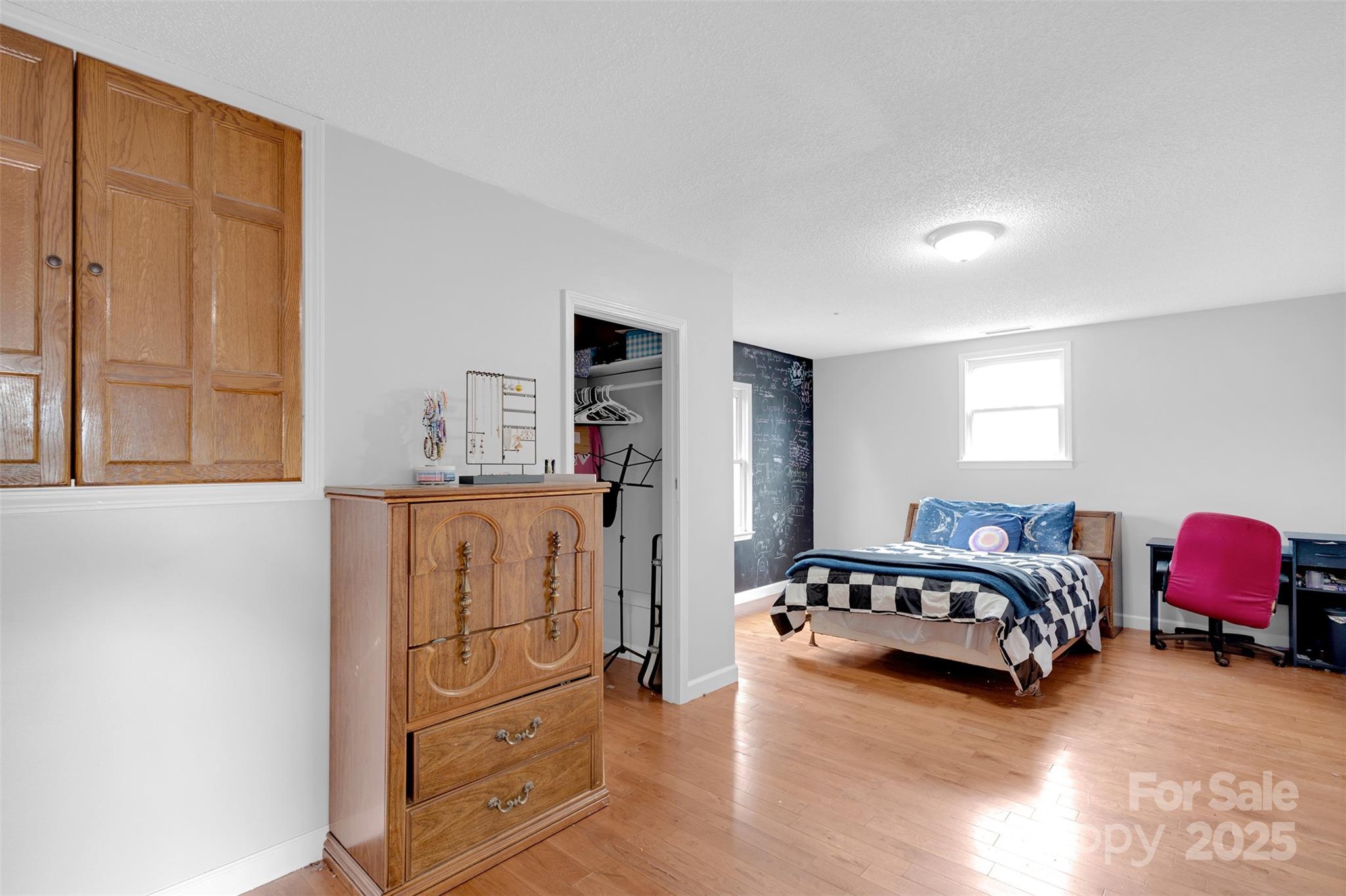 1095 Elm Circle Property Photo 22