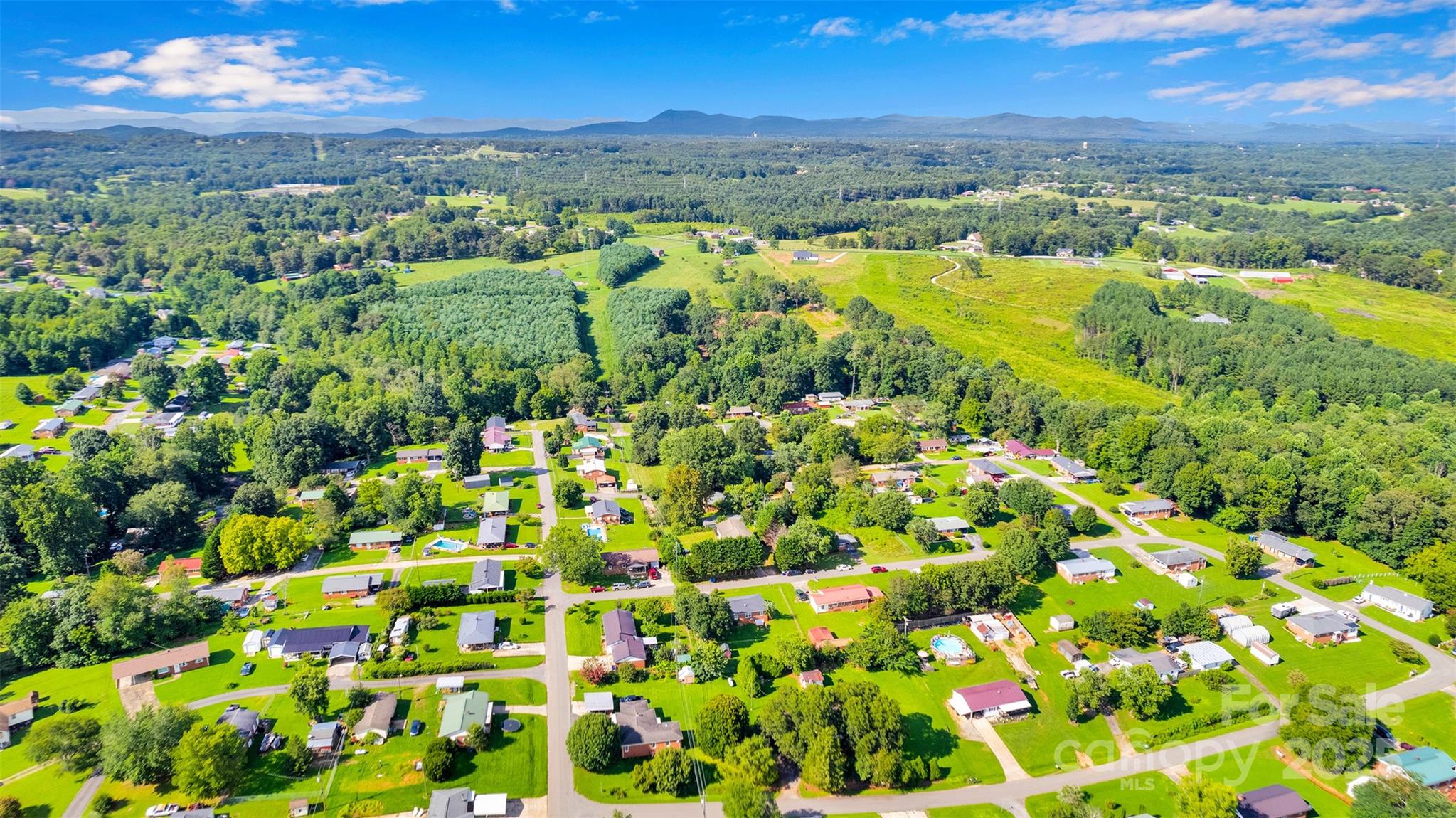 1095 Elm Circle Property Photo 33