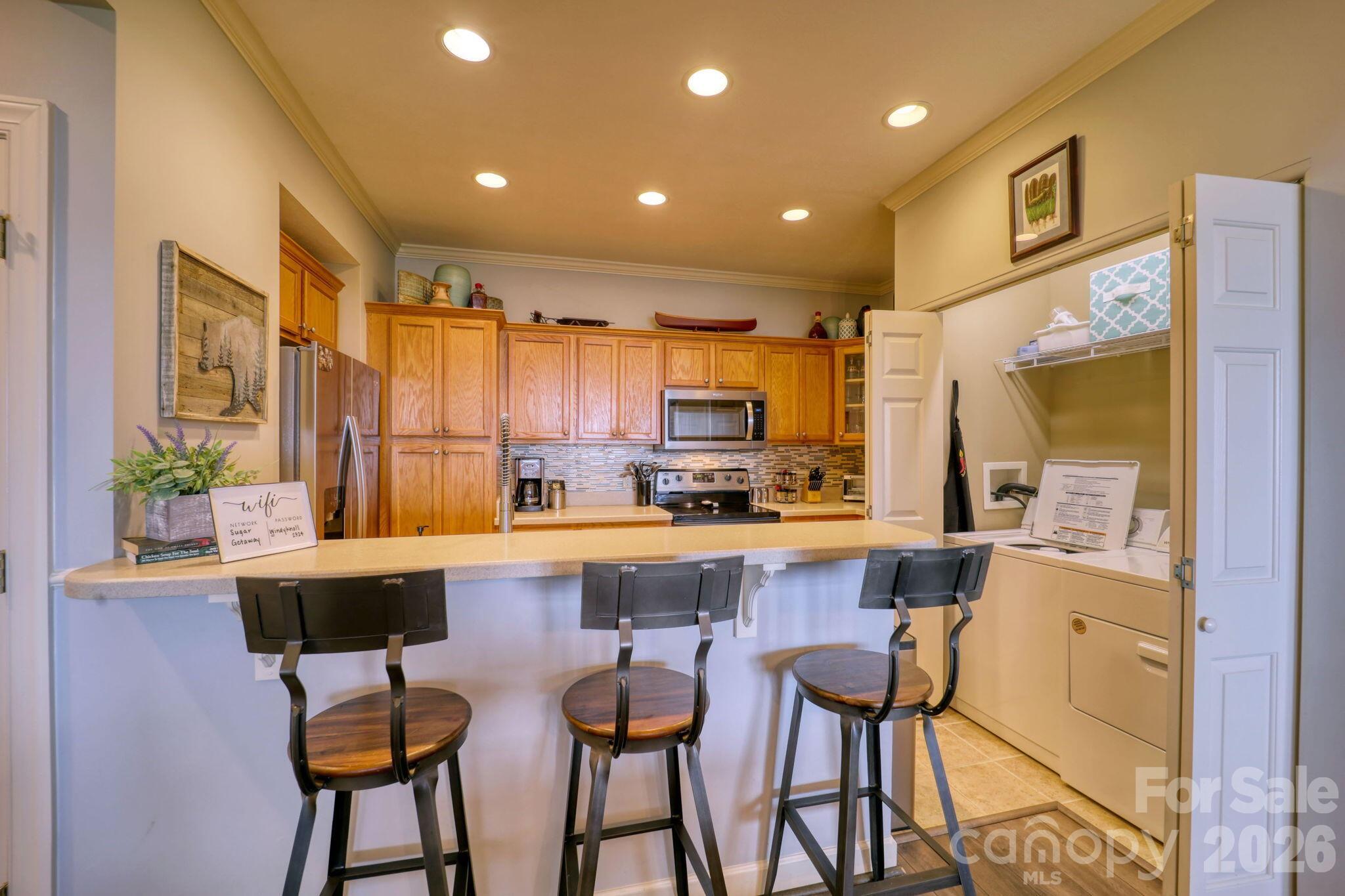 180 Windy Knoll Property Photo 11