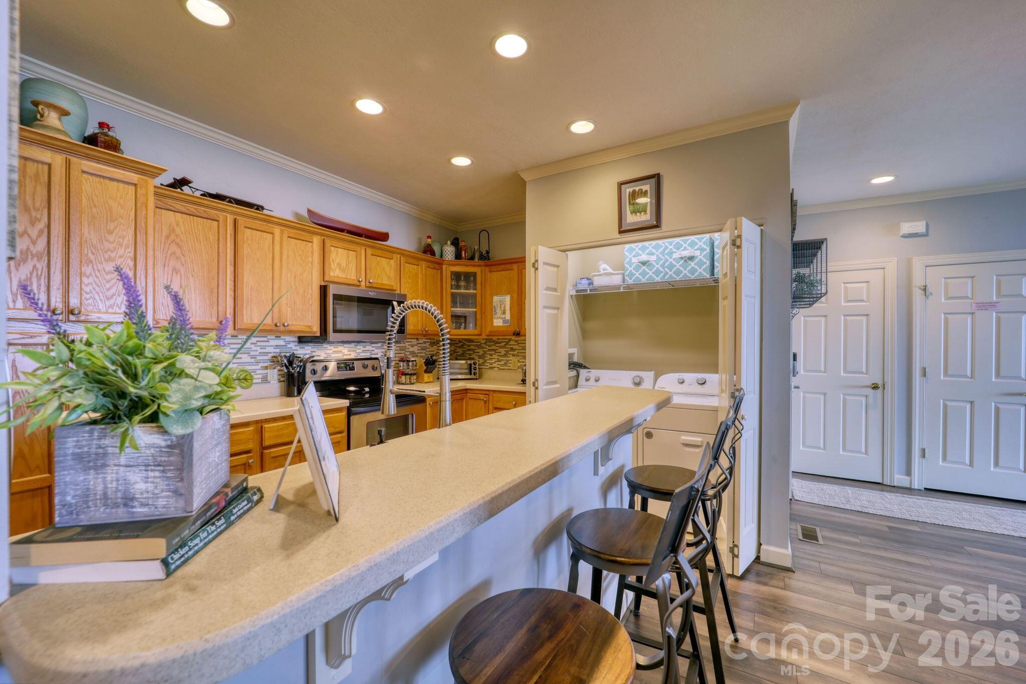 180 Windy Knoll Property Photo 13