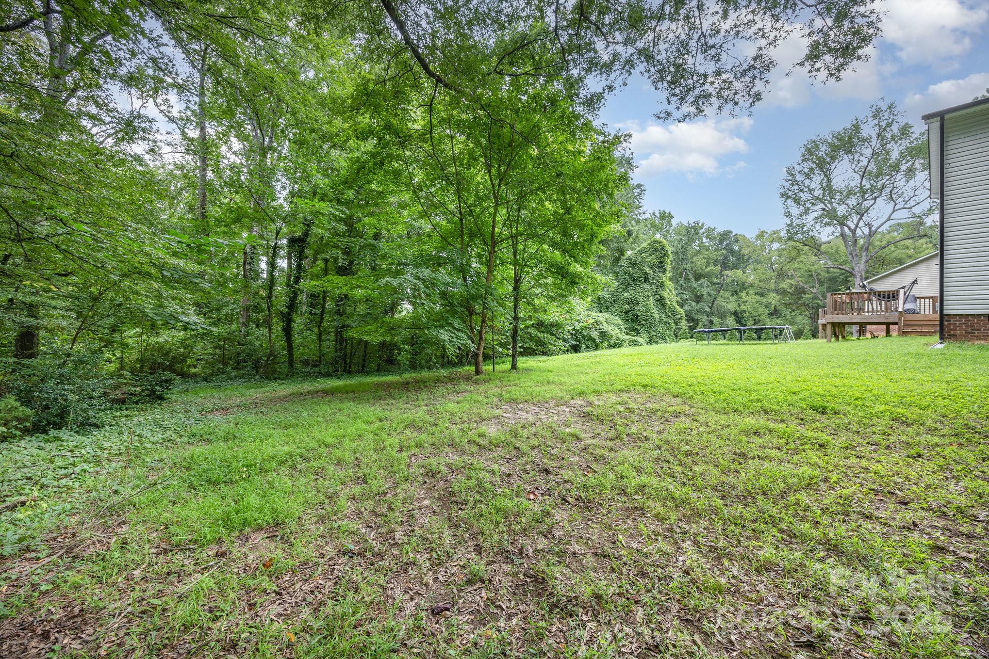 415 Pinecroft Lane Property Photo 16