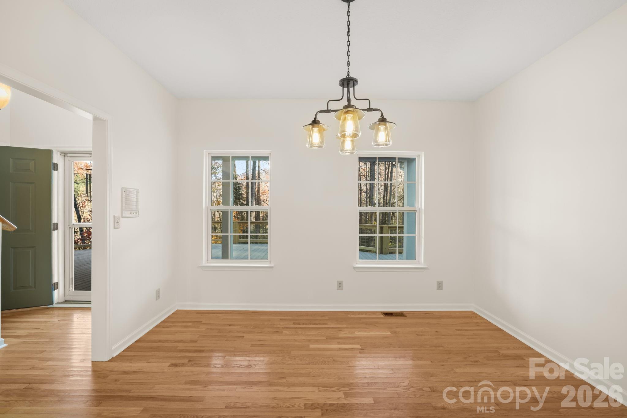 166 Jay Bird Drive Property Photo 8