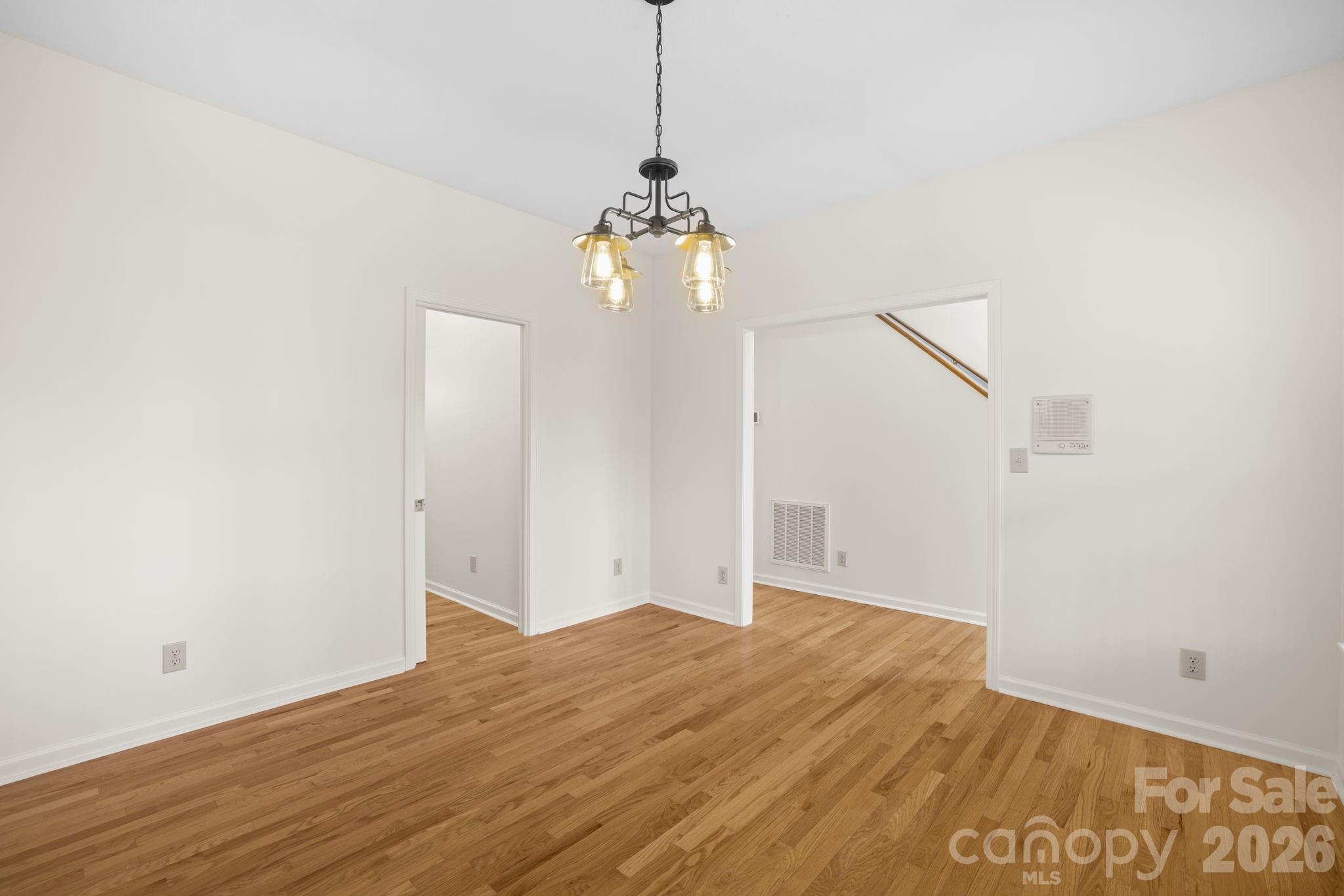 166 Jay Bird Drive Property Photo 9