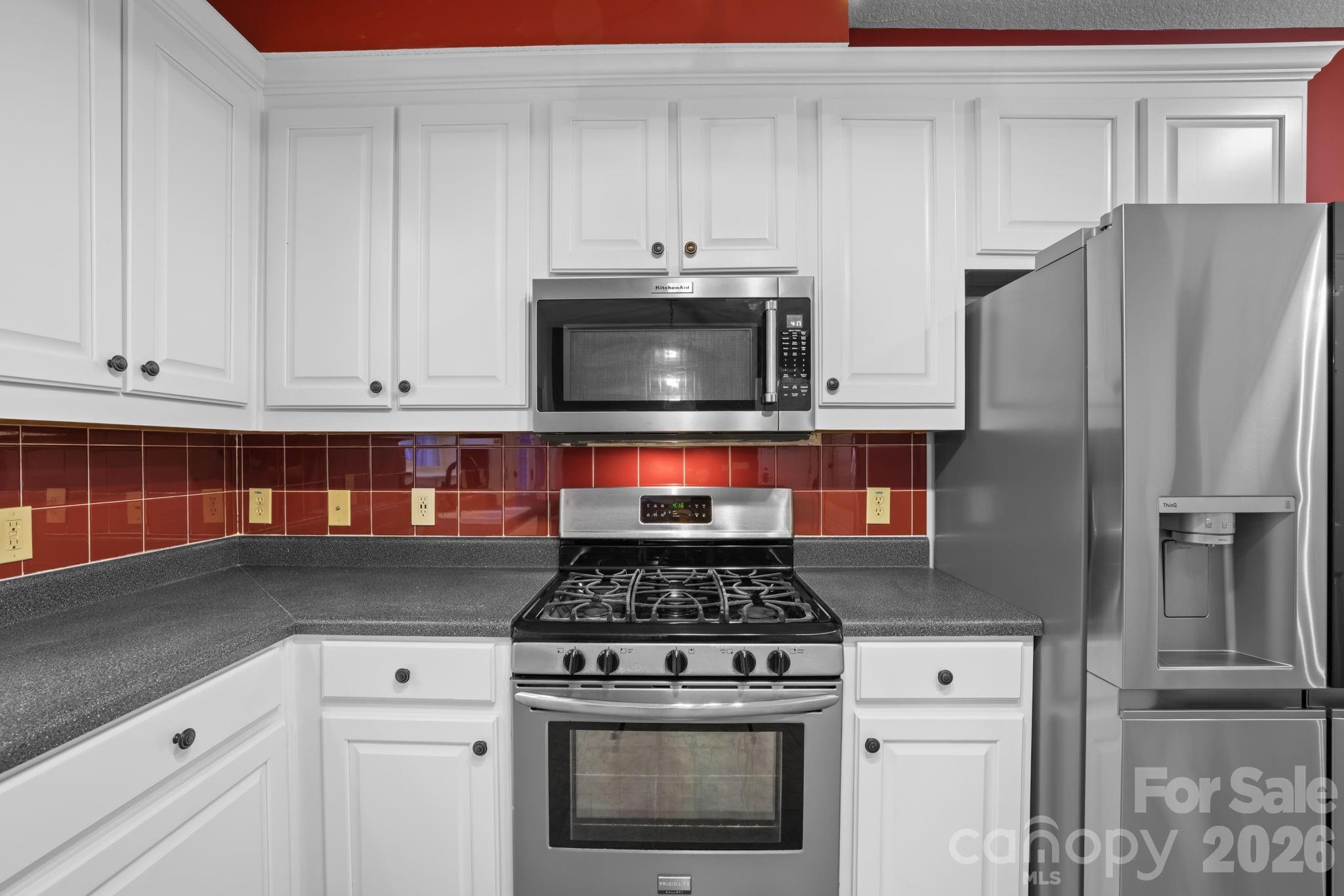166 Jay Bird Drive Property Photo 14