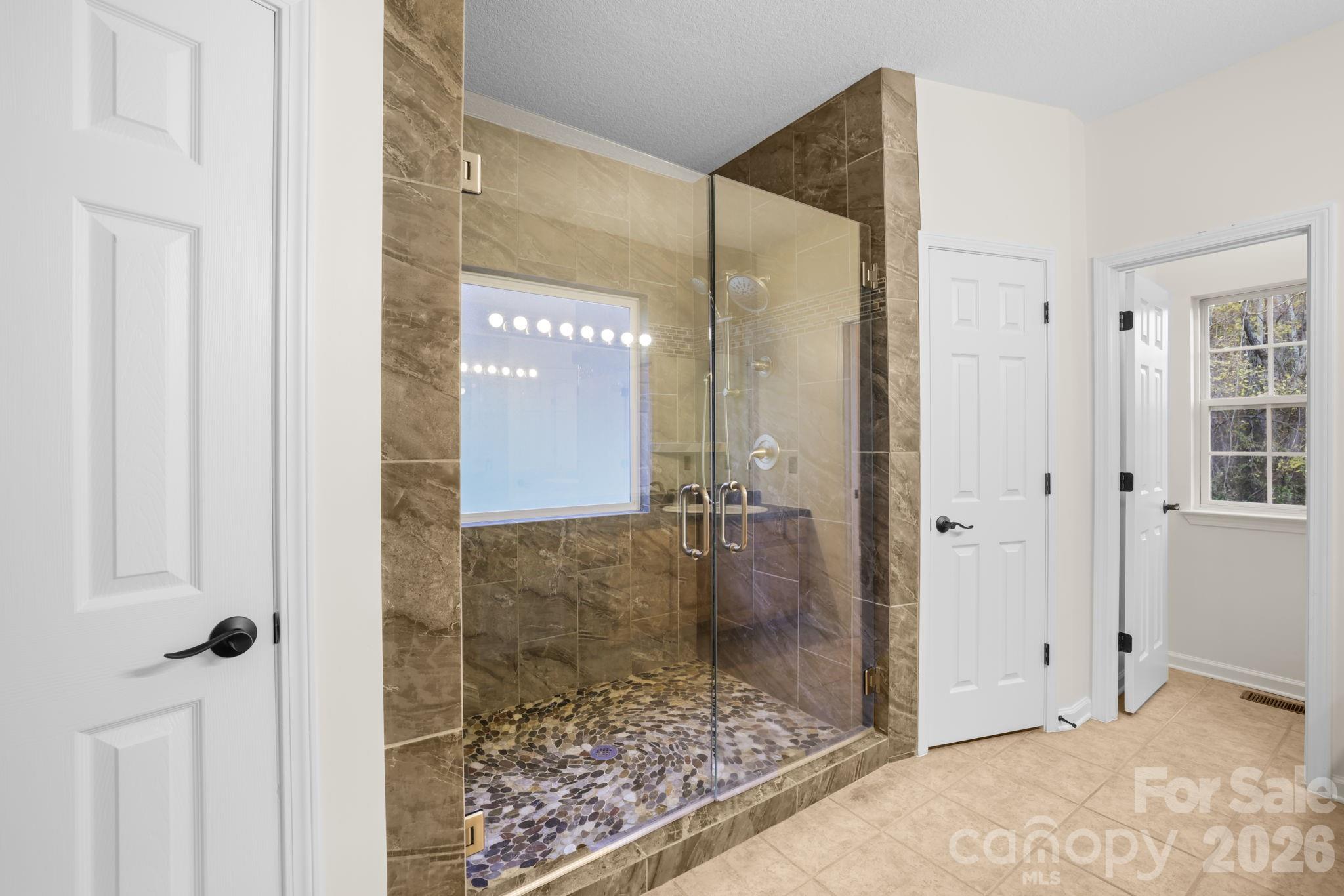 166 Jay Bird Drive Property Photo 30