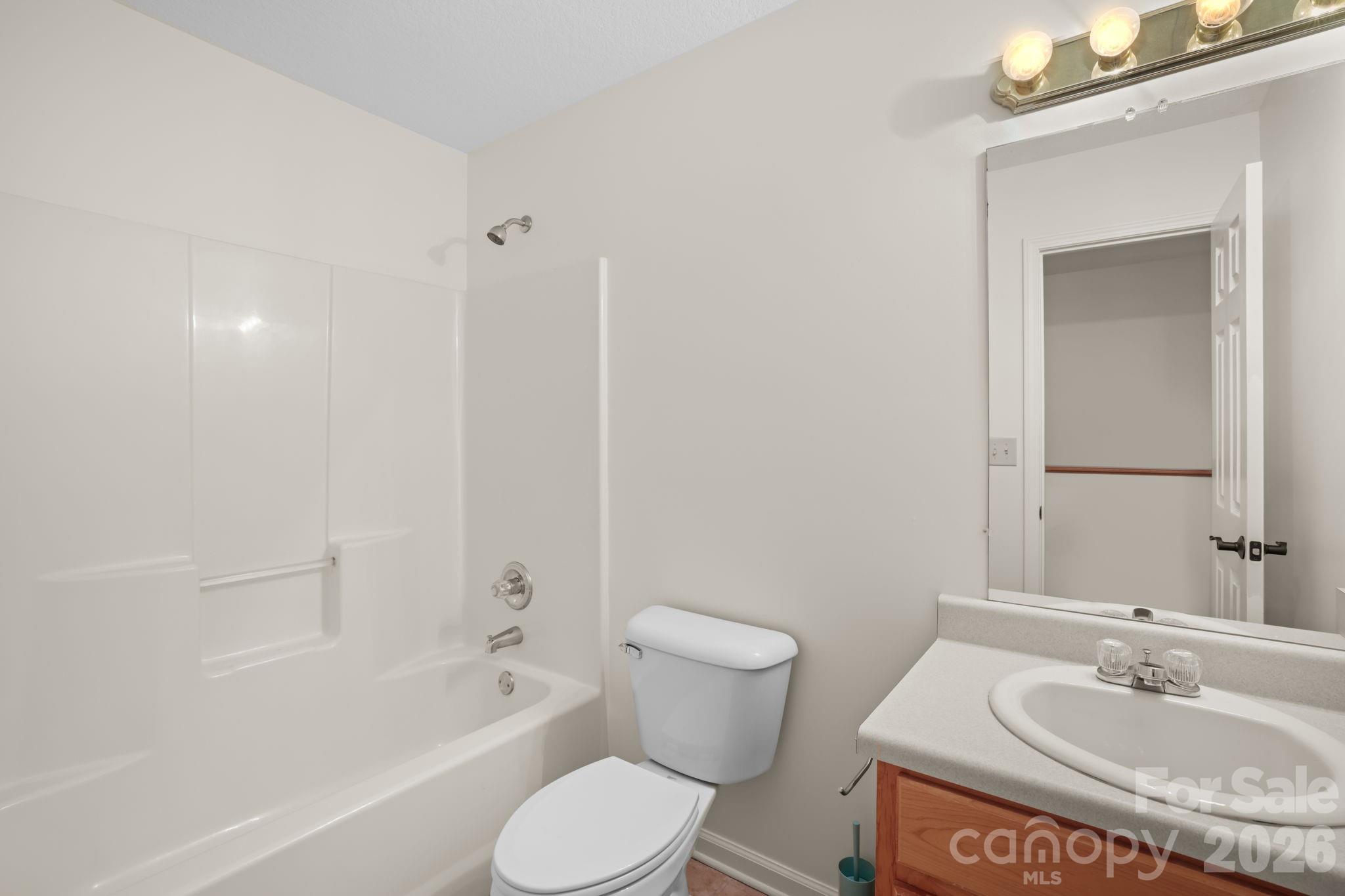 166 Jay Bird Drive Property Photo 37