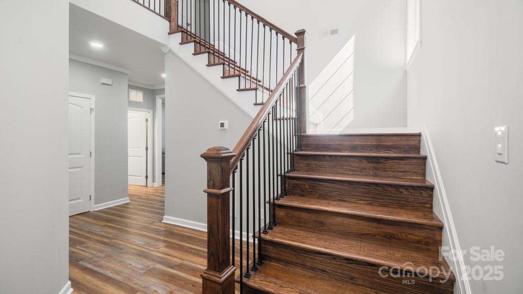 2410 Cedar Lane Property Photo 6