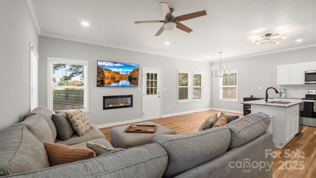 2410 Cedar Lane Property Photo 12