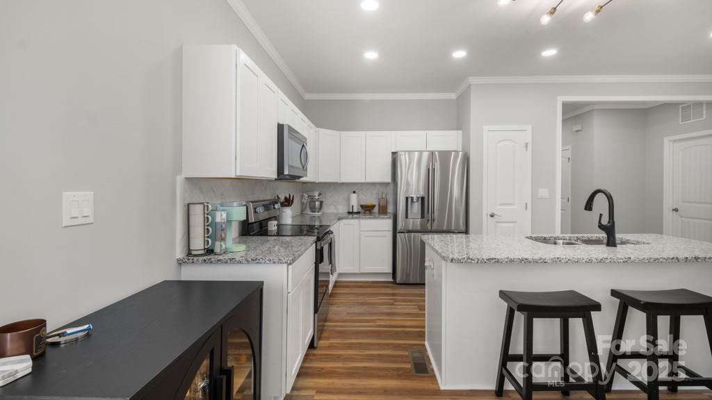 2410 Cedar Lane Property Photo 14