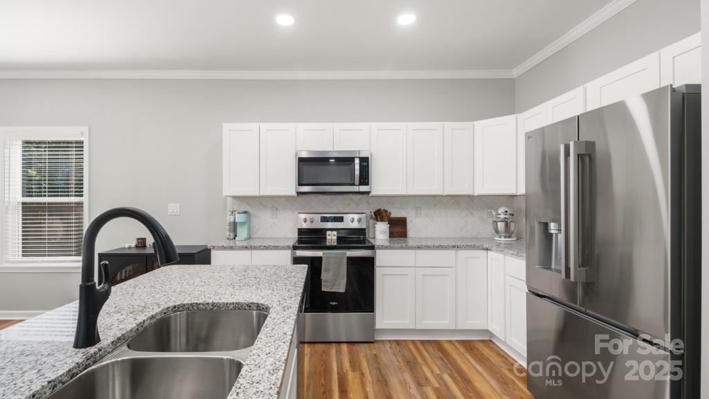 2410 Cedar Lane Property Photo 16