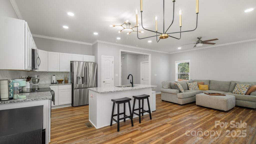 2410 Cedar Lane Property Photo 20