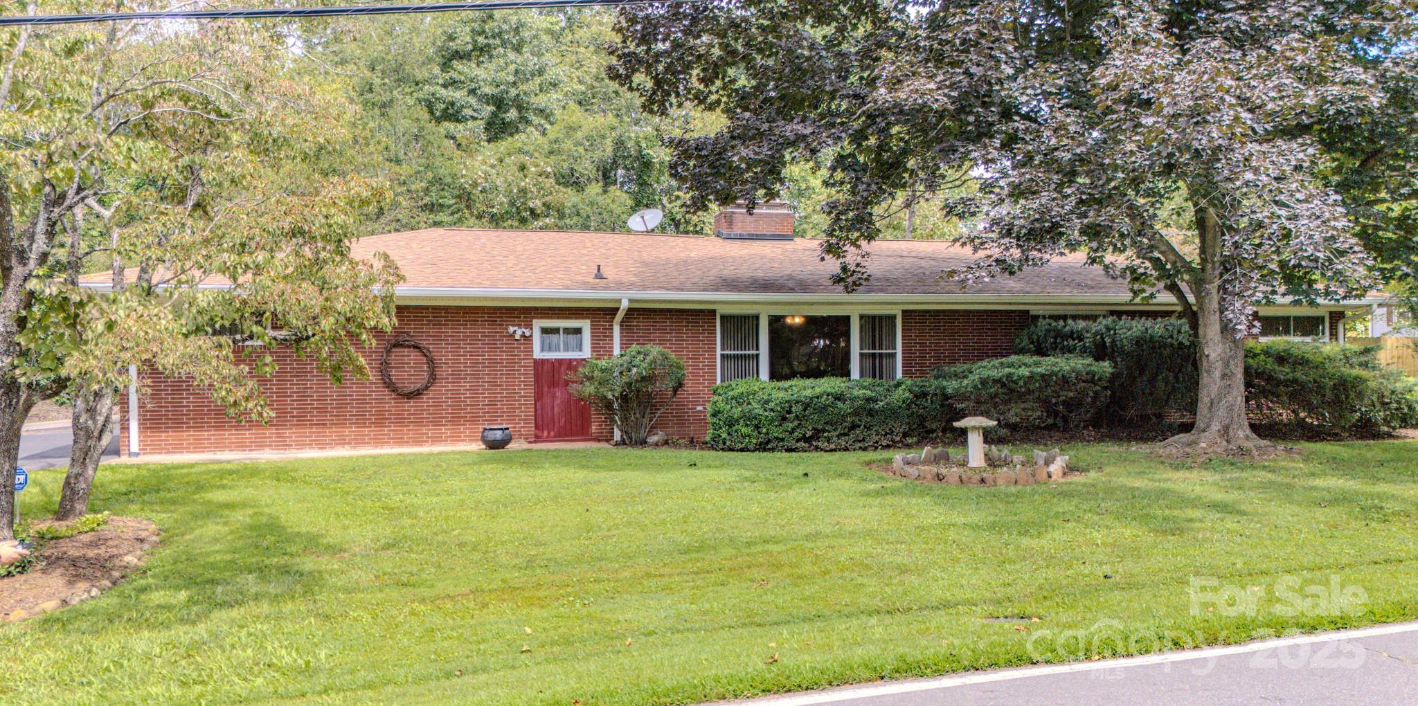 105 Alexander Avenue Property Photo 2