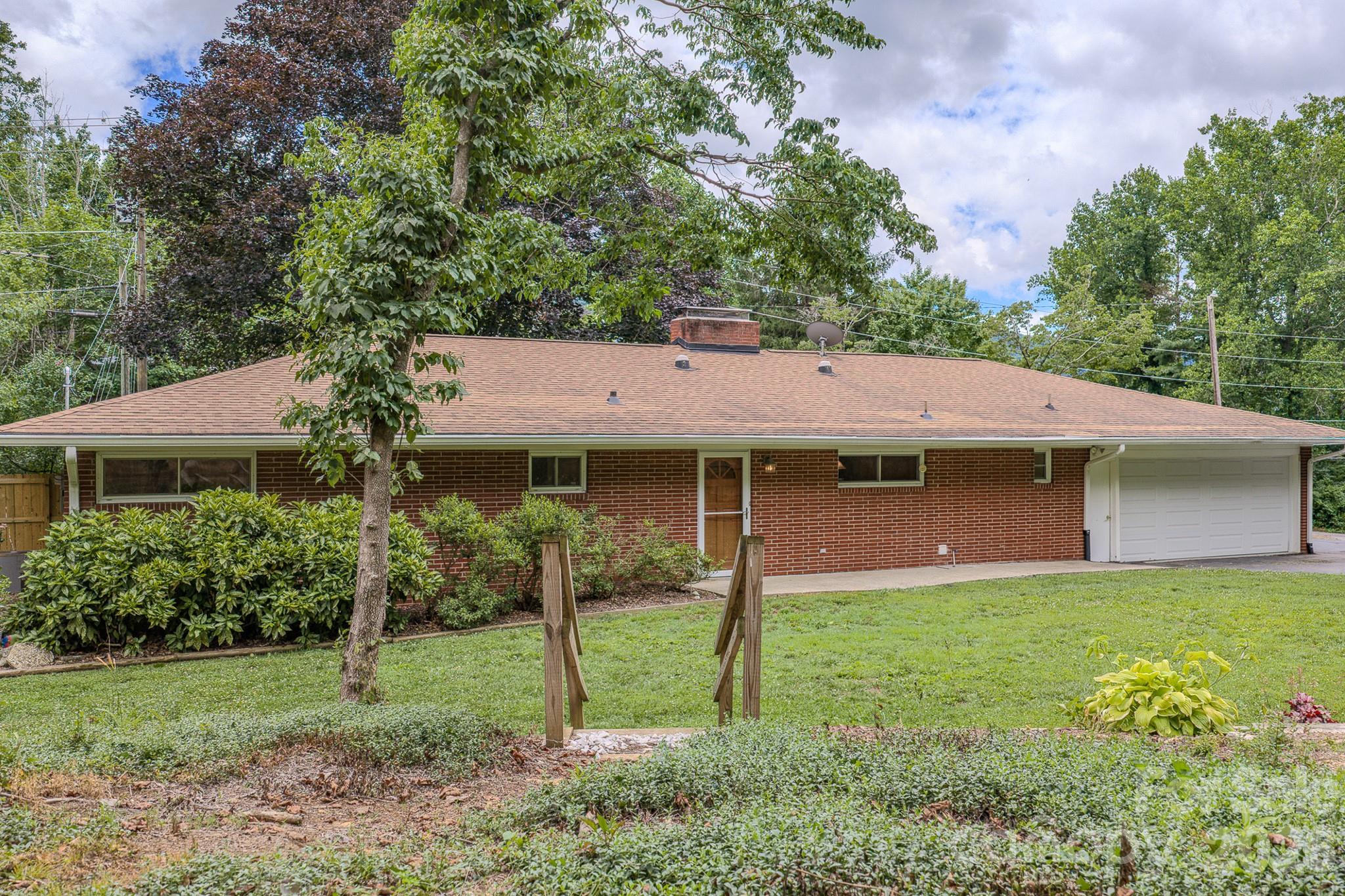 105 Alexander Avenue Property Photo 2