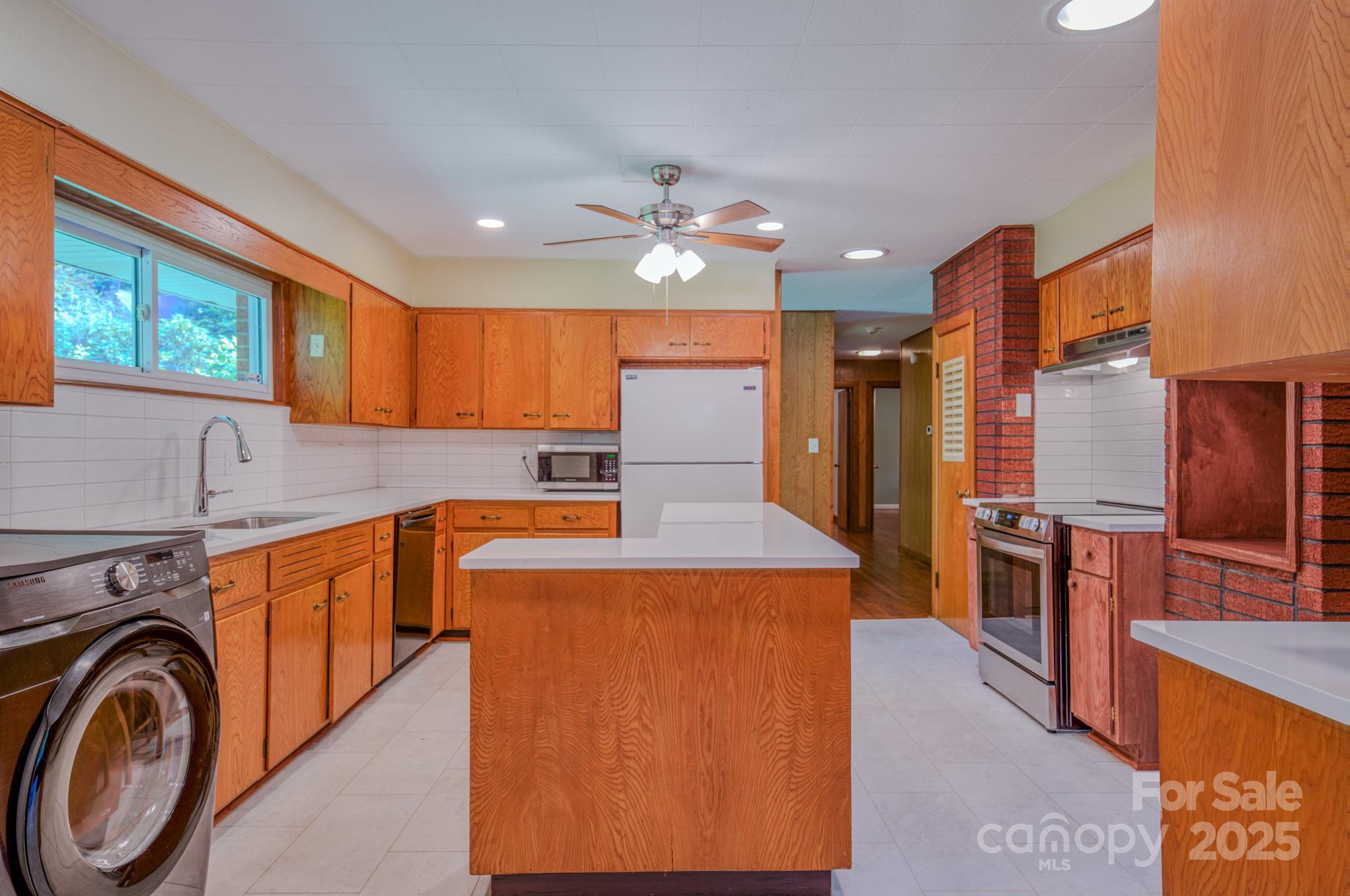 105 Alexander Avenue Property Photo 13