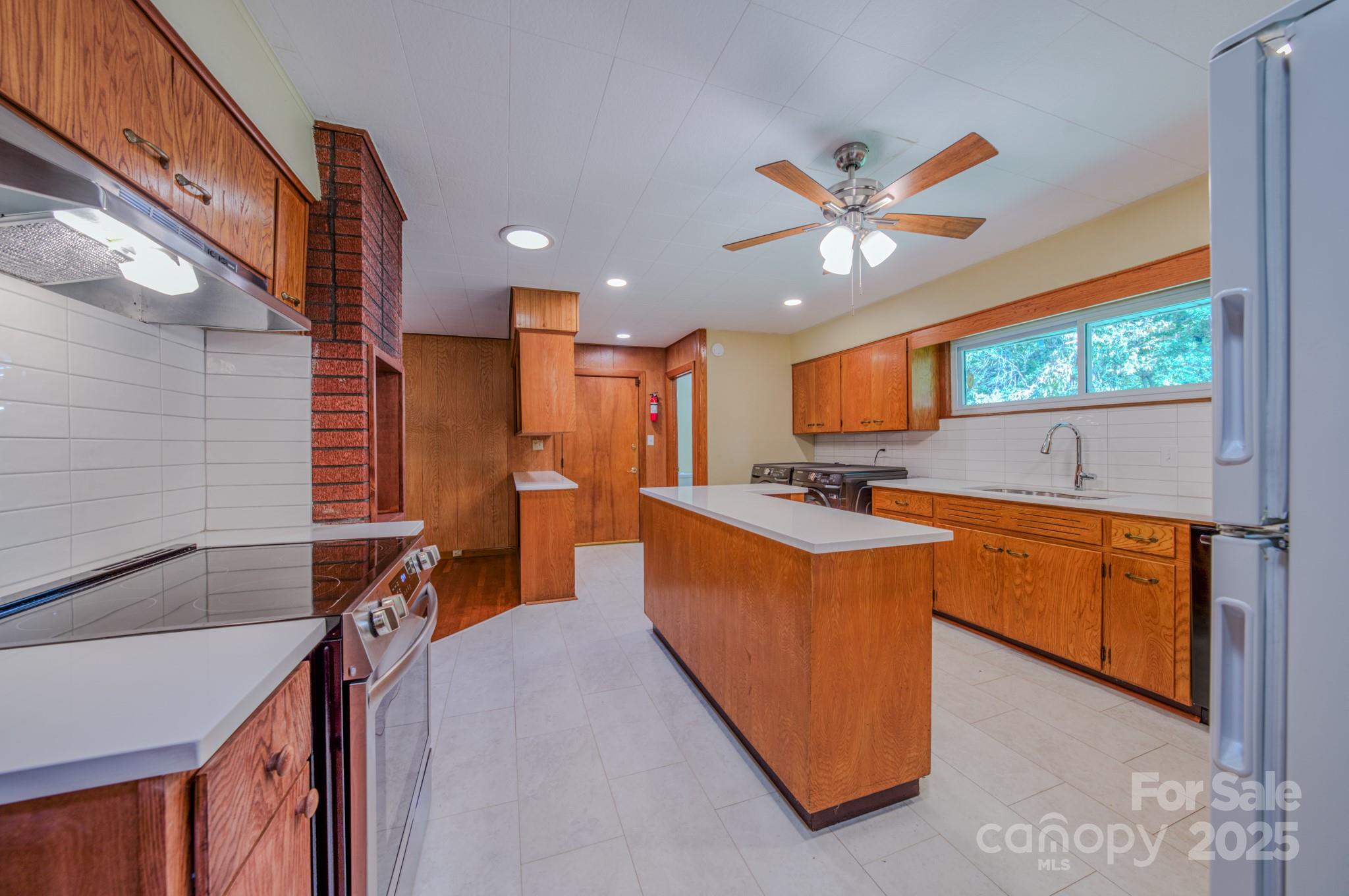 105 Alexander Avenue Property Photo 17