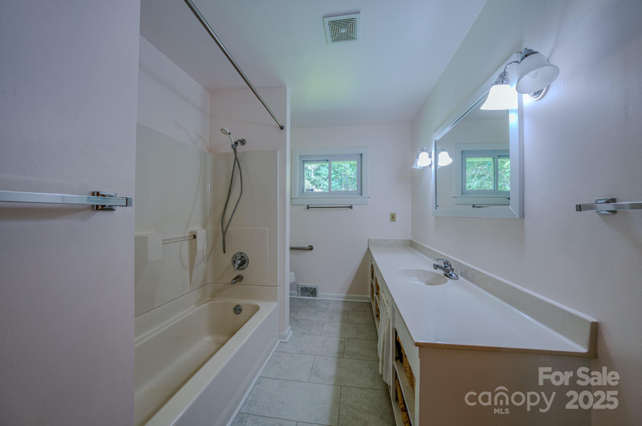 105 Alexander Avenue Property Photo 24