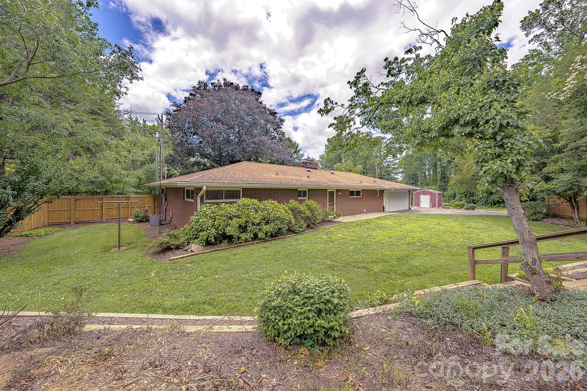 105 Alexander Avenue Property Photo 43