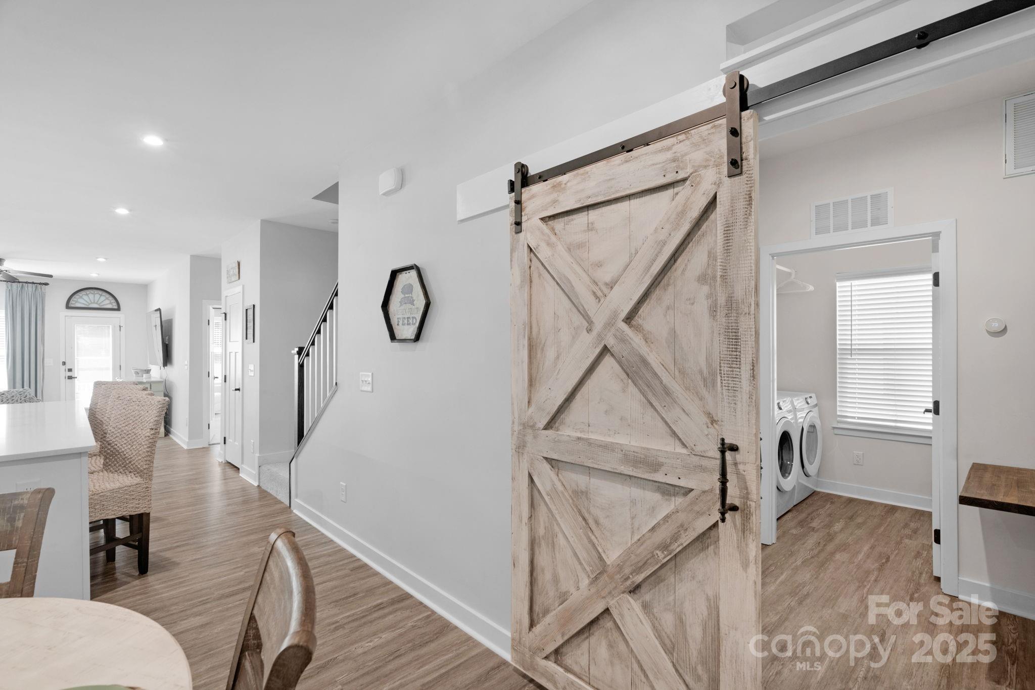 1526 Dennis Austin Lane Property Photo 8