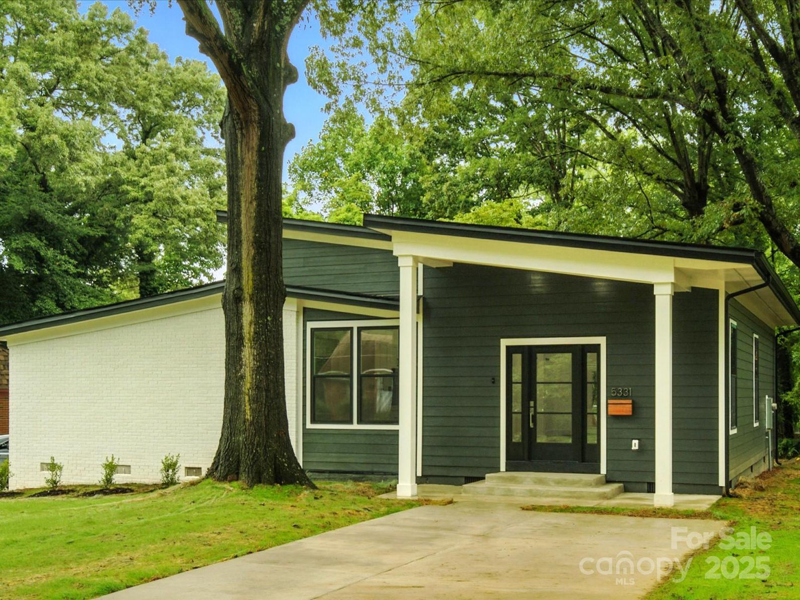 5331 Coburg Avenue Property Photo