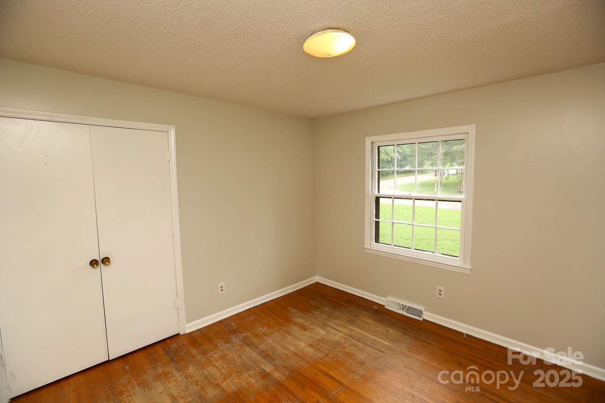 101 Hemlock Drive Property Photo 15